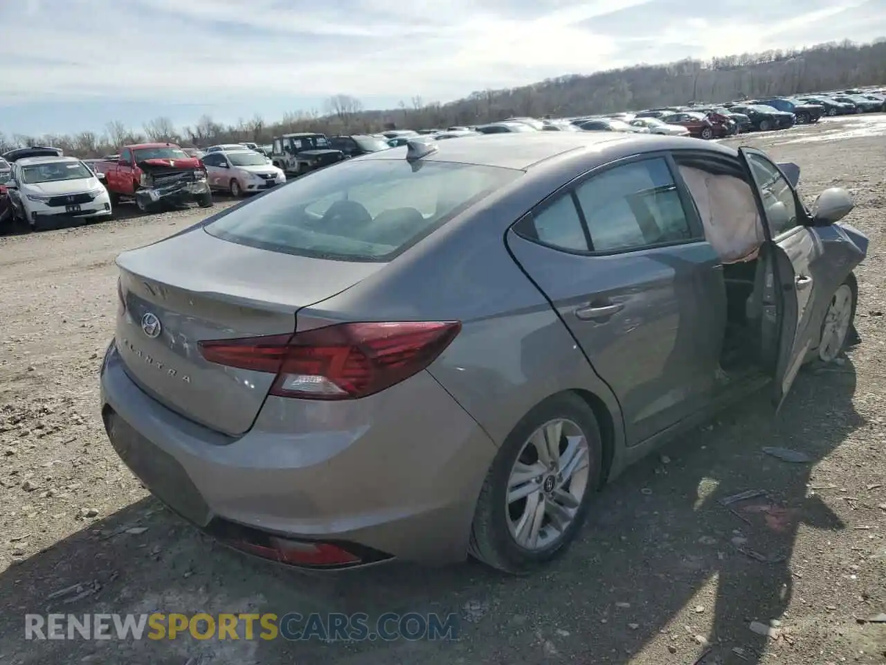 3 Photograph of a damaged car KMHD84LF5LU977595 HYUNDAI ELANTRA 2020