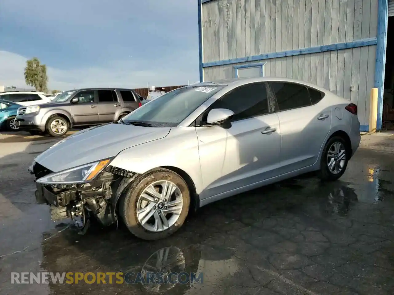 1 Фотография поврежденного автомобиля KMHD84LF7LU025035 HYUNDAI ELANTRA 2020