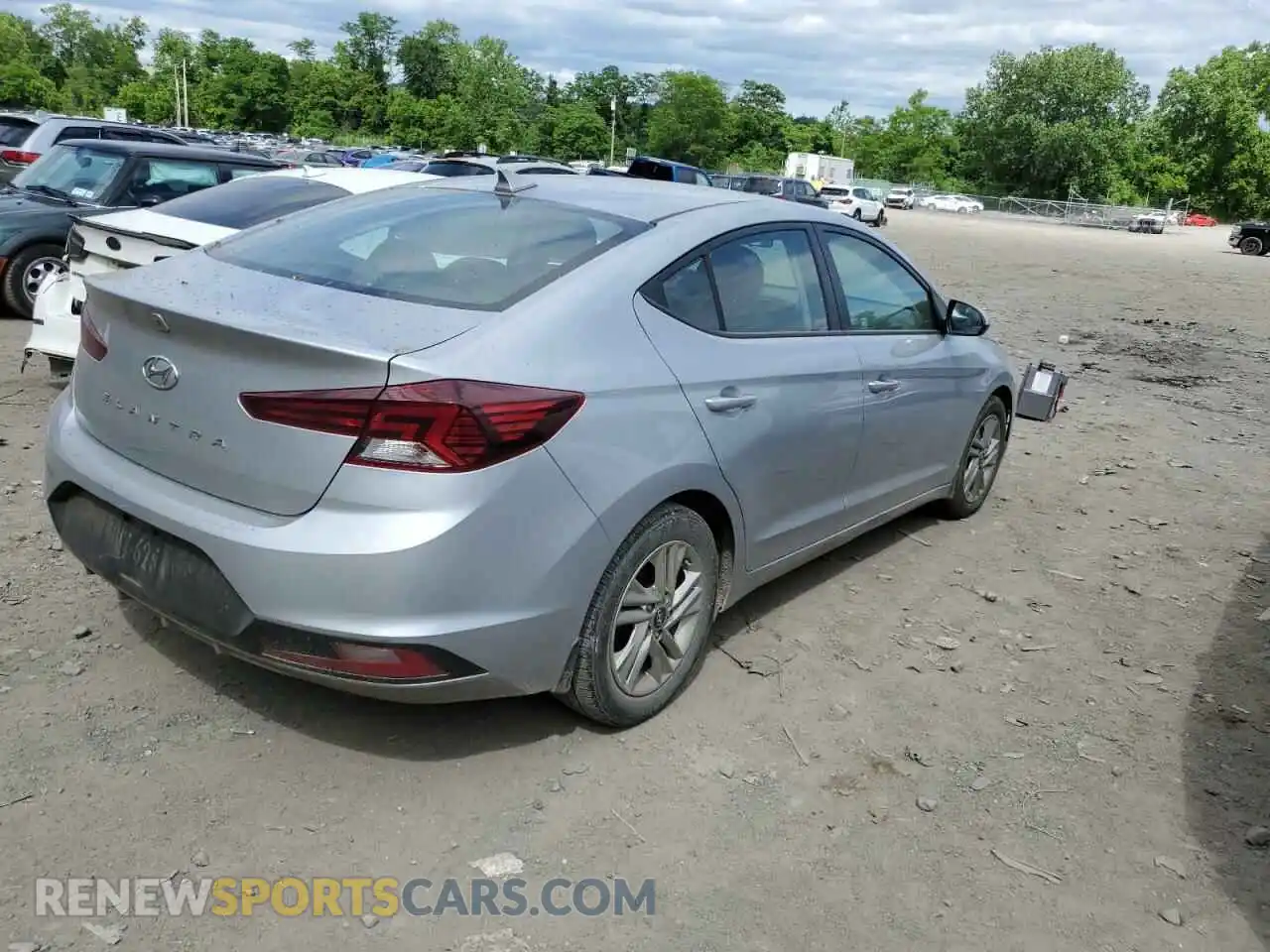 3 Photograph of a damaged car KMHD84LF7LU954996 HYUNDAI ELANTRA 2020