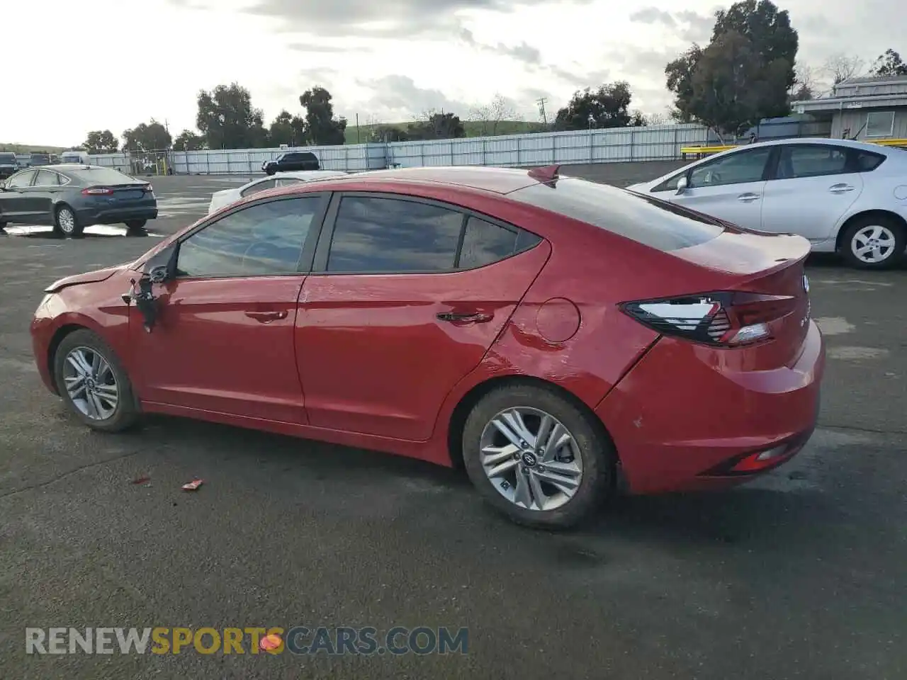 2 Photograph of a damaged car KMHD84LF9LU106814 HYUNDAI ELANTRA 2020