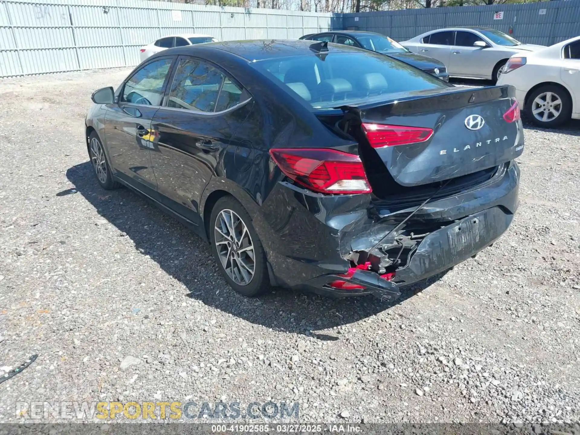 3 Фотография поврежденного автомобиля KMHD84LFXLU979262 HYUNDAI ELANTRA 2020