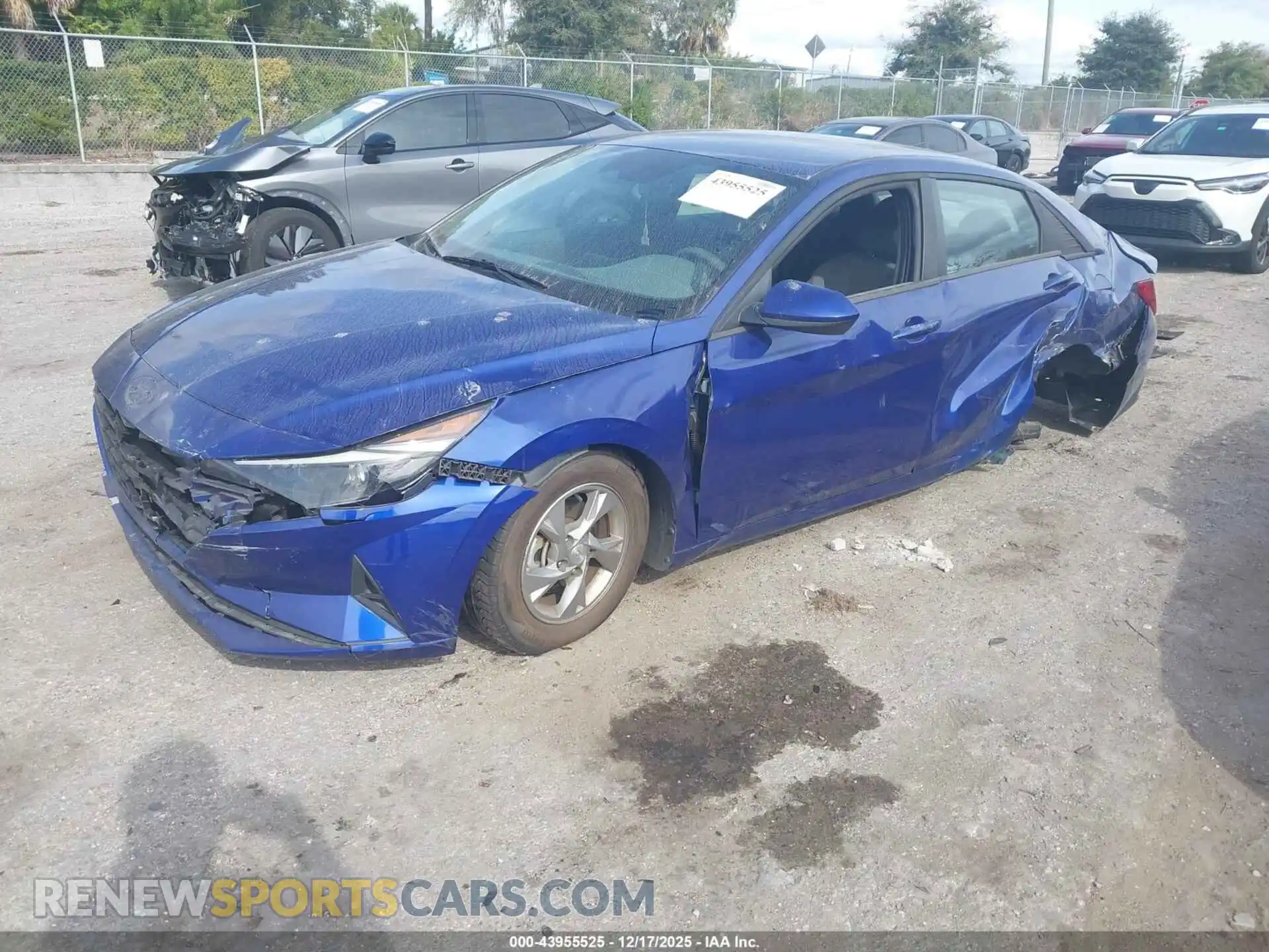 2 Photograph of a damaged car 5NPLL4AG0MH033015 HYUNDAI ELANTRA 2021