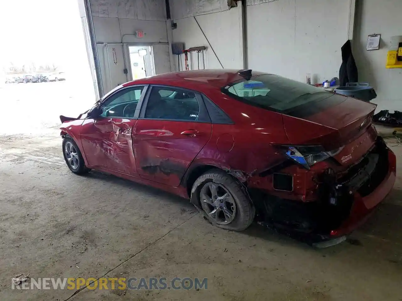 2 Photograph of a damaged car 5NPLL4AG0MH039123 HYUNDAI ELANTRA 2021