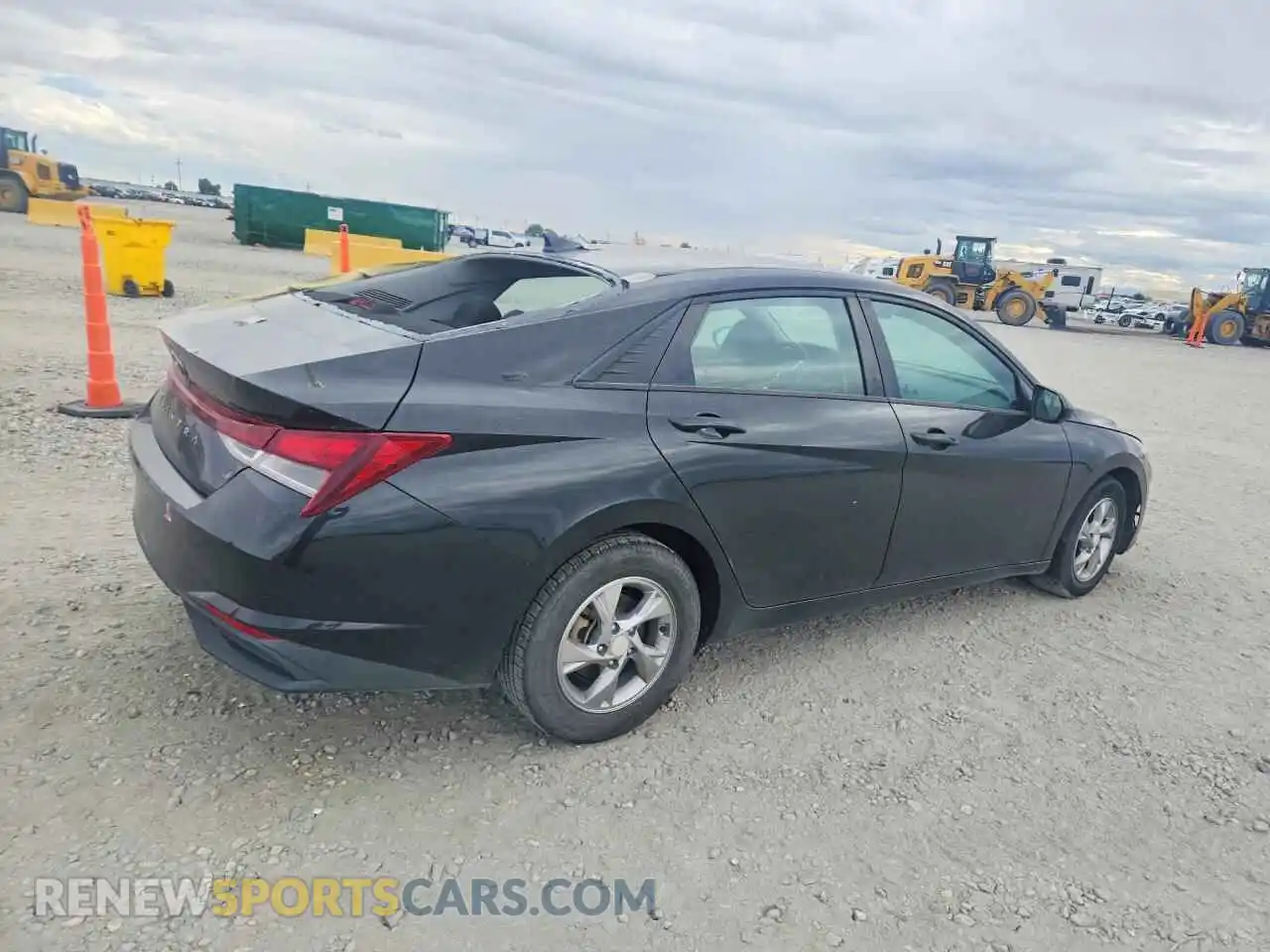 3 Photograph of a damaged car 5NPLL4AG0MH047089 HYUNDAI ELANTRA 2021