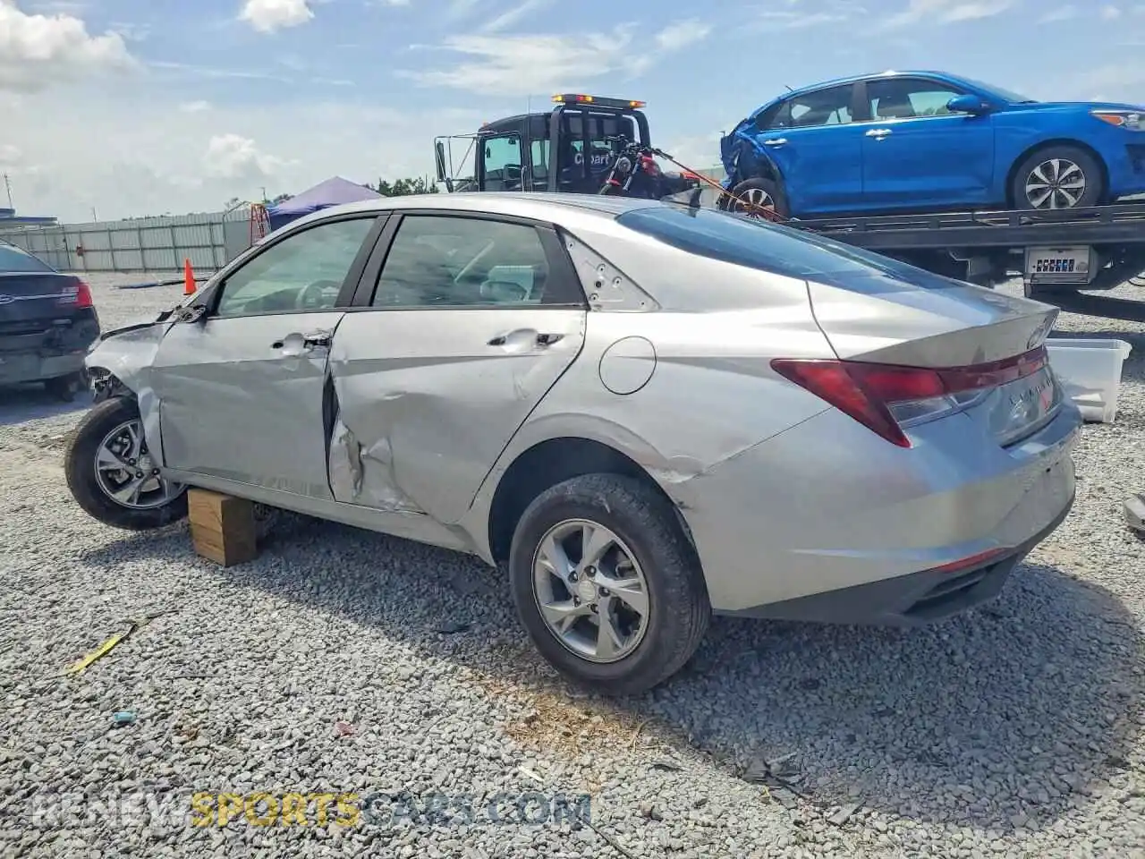 2 Photograph of a damaged car 5NPLL4AG0MH047657 HYUNDAI ELANTRA 2021