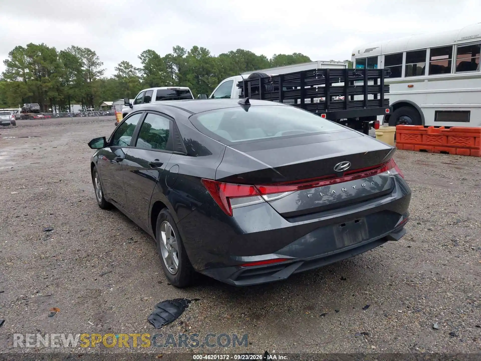 3 Photograph of a damaged car 5NPLL4AG0MH050977 HYUNDAI ELANTRA 2021
