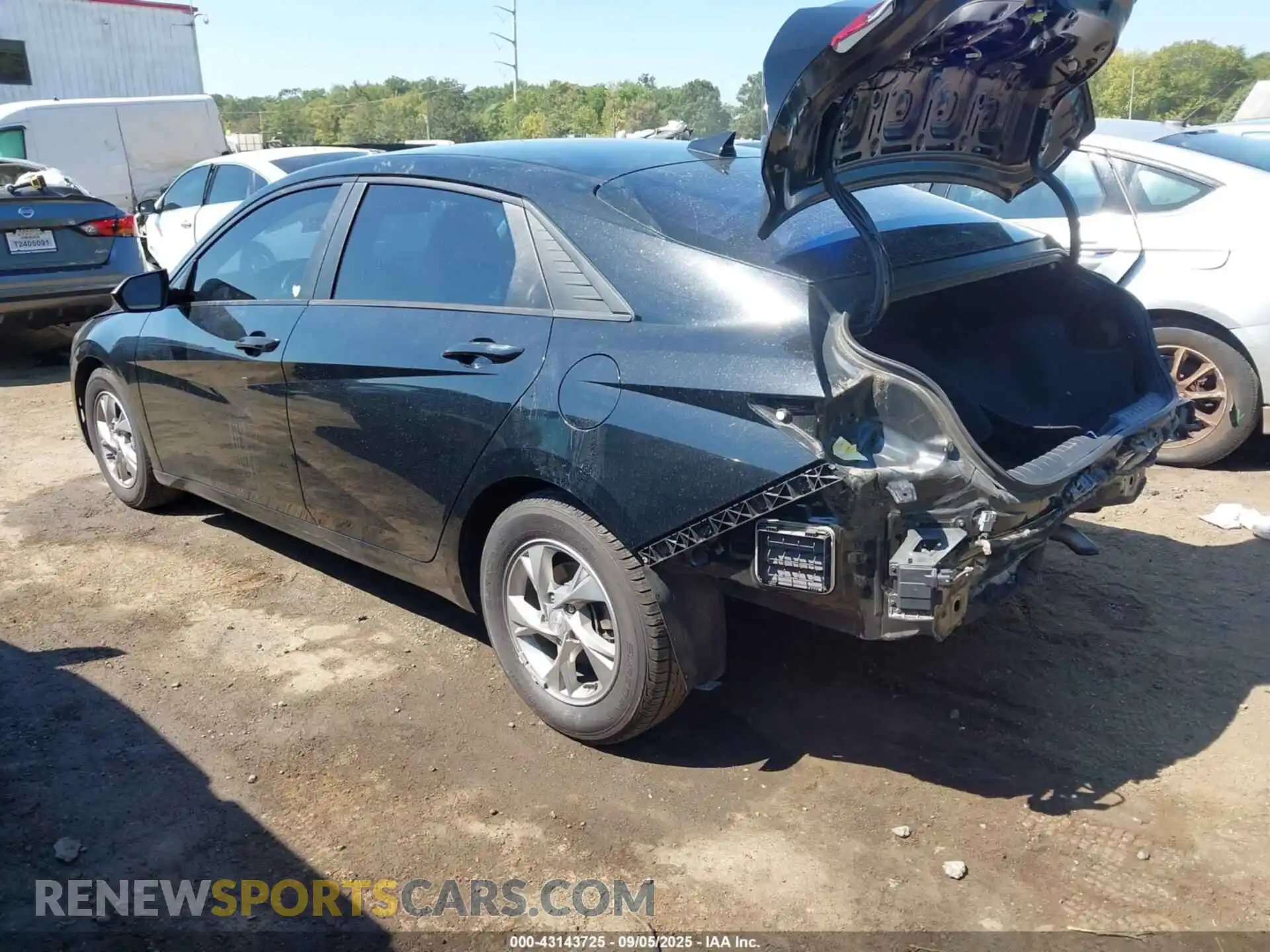 3 Photograph of a damaged car 5NPLL4AG1MH015171 HYUNDAI ELANTRA 2021