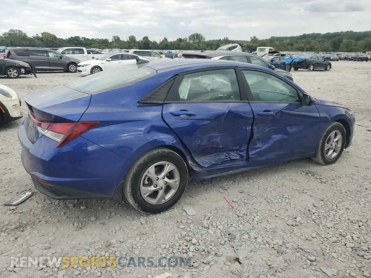 3 Photograph of a damaged car 5NPLL4AG1MH038711 HYUNDAI ELANTRA 2021