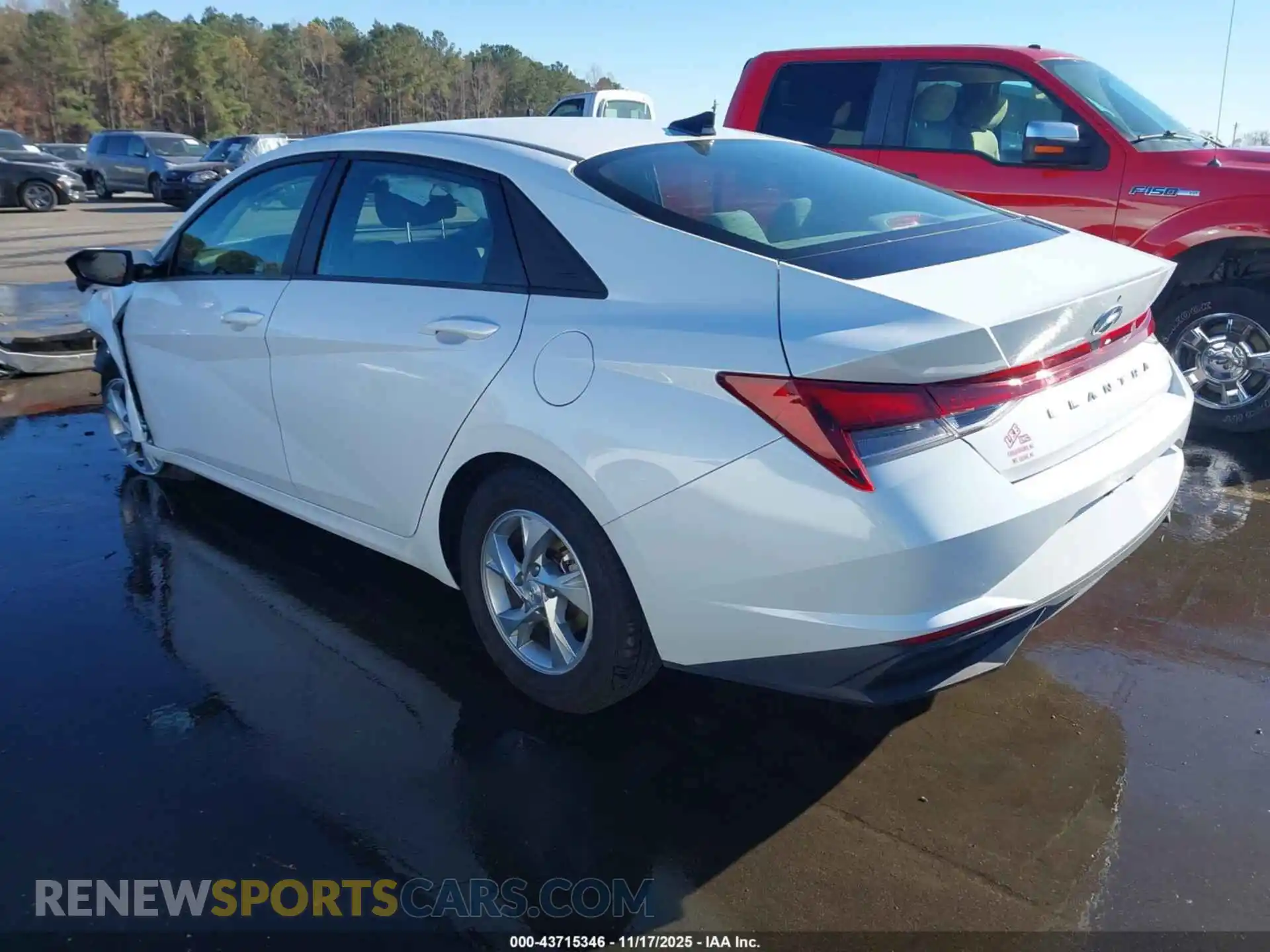 3 Photograph of a damaged car 5NPLL4AG1MH040362 HYUNDAI ELANTRA 2021