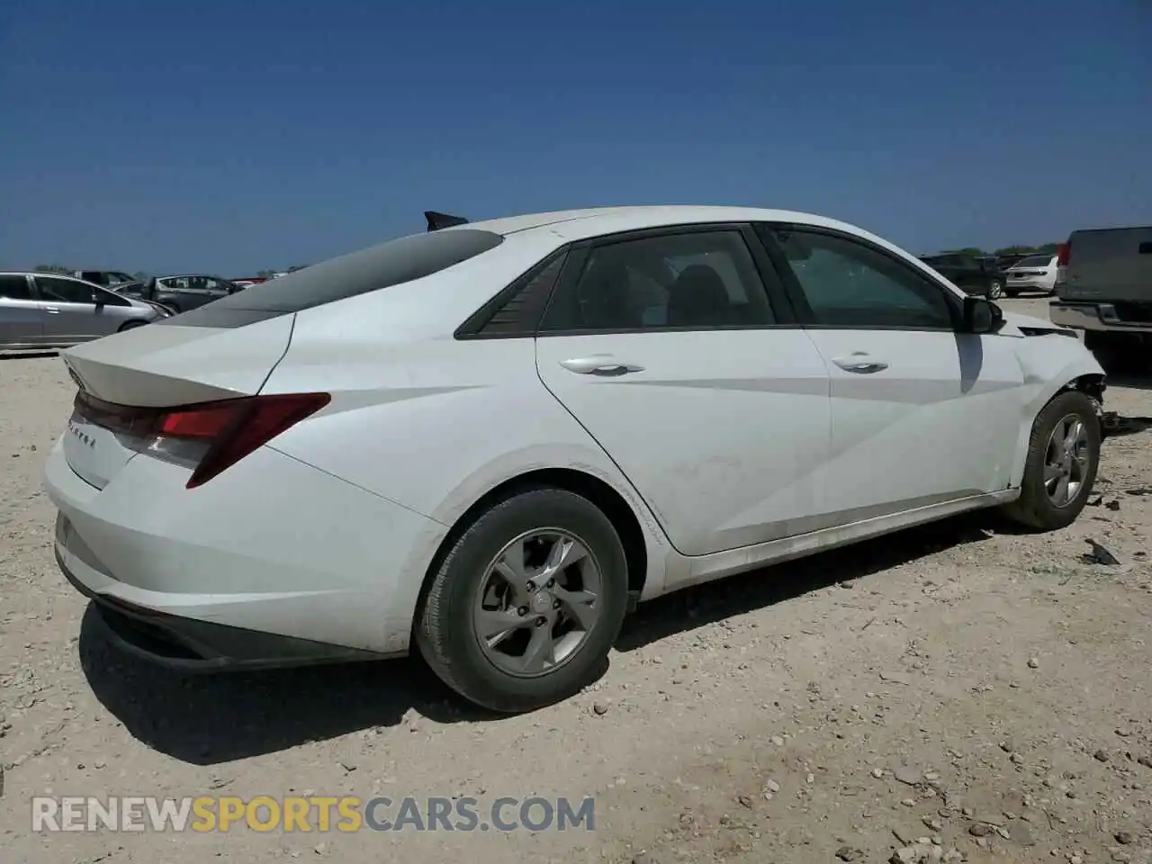 3 Photograph of a damaged car 5NPLL4AG1MH041642 HYUNDAI ELANTRA 2021
