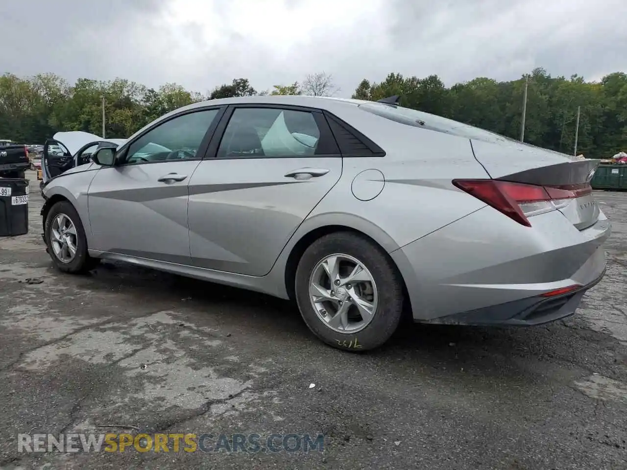 2 Photograph of a damaged car 5NPLL4AG1MH052687 HYUNDAI ELANTRA 2021
