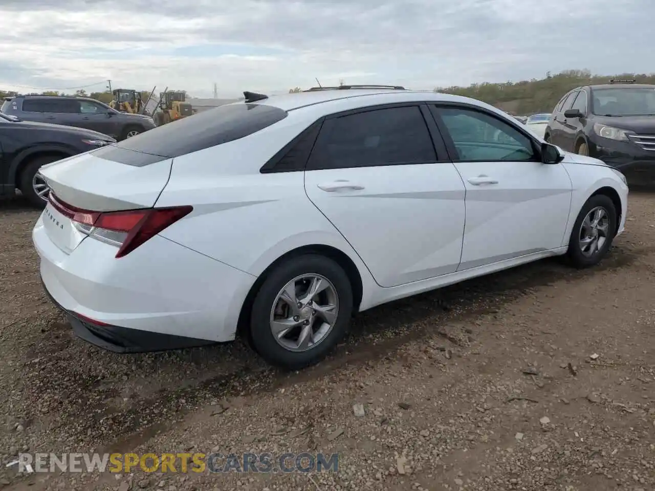 3 Photograph of a damaged car 5NPLL4AG2MH013932 HYUNDAI ELANTRA 2021