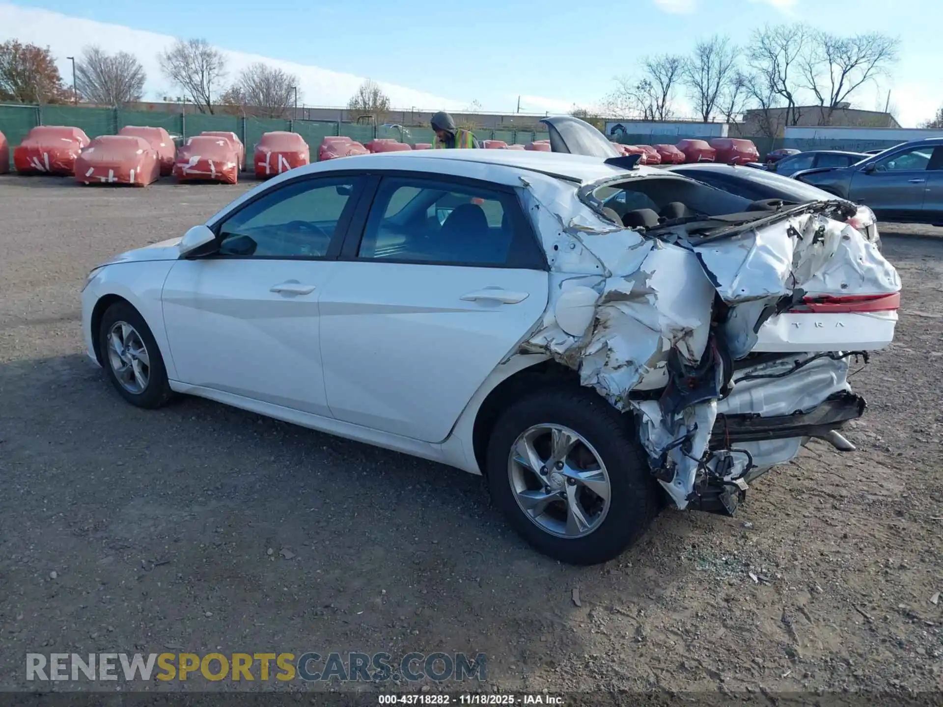 3 Photograph of a damaged car 5NPLL4AG2MH041438 HYUNDAI ELANTRA 2021