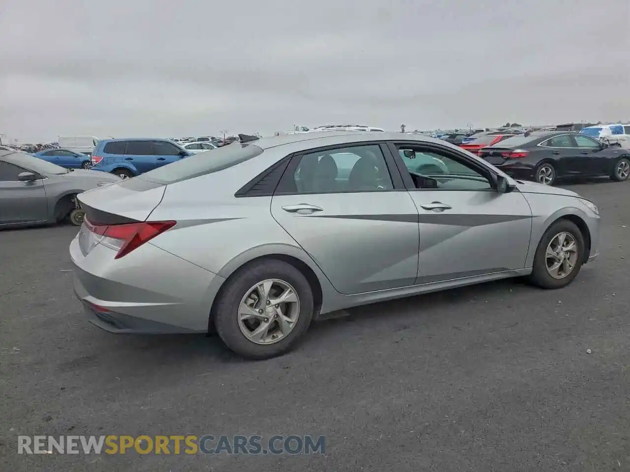 3 Photograph of a damaged car 5NPLL4AG2MH044422 HYUNDAI ELANTRA 2021