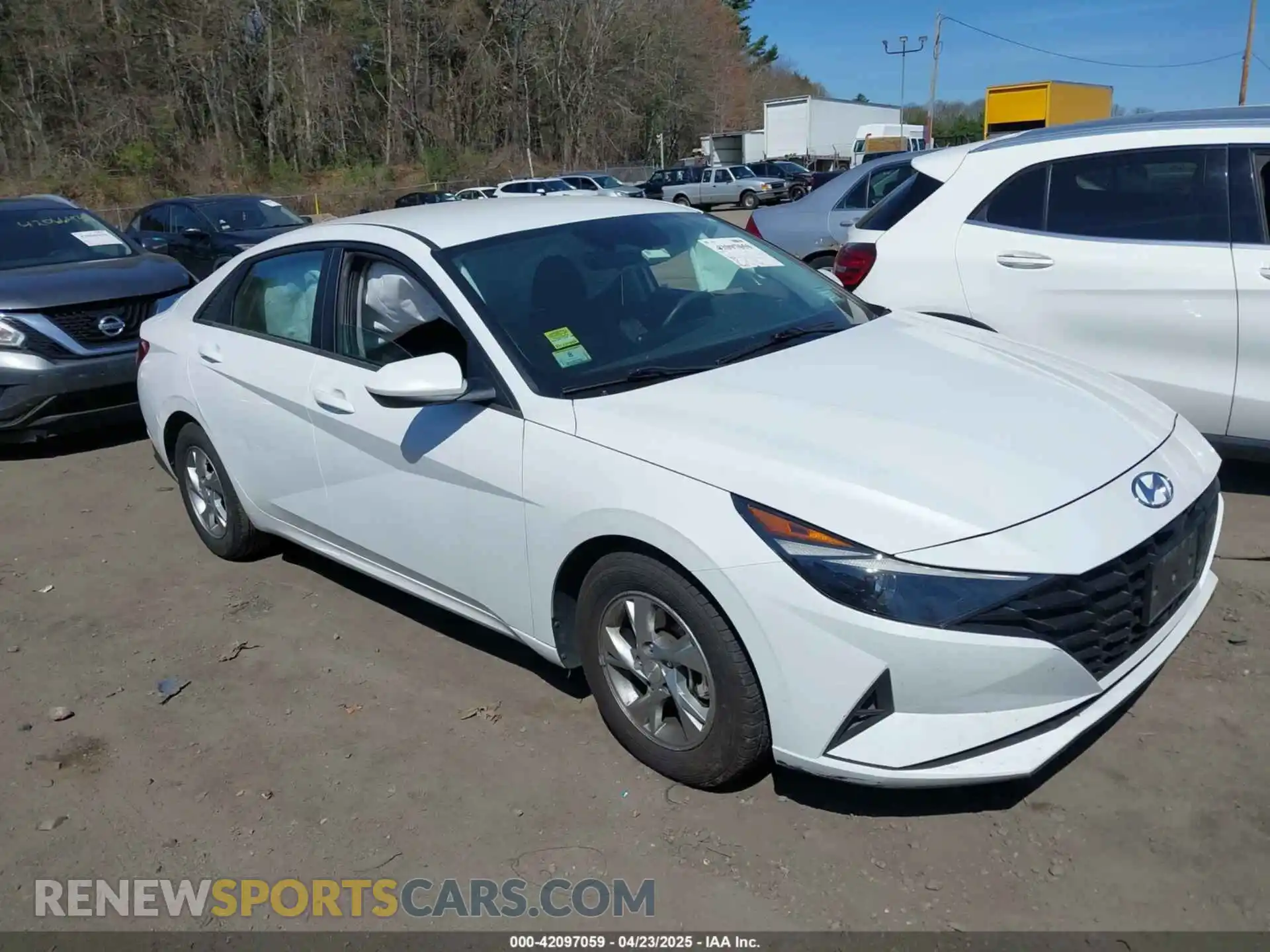 1 Photograph of a damaged car 5NPLL4AG2MH045859 HYUNDAI ELANTRA 2021