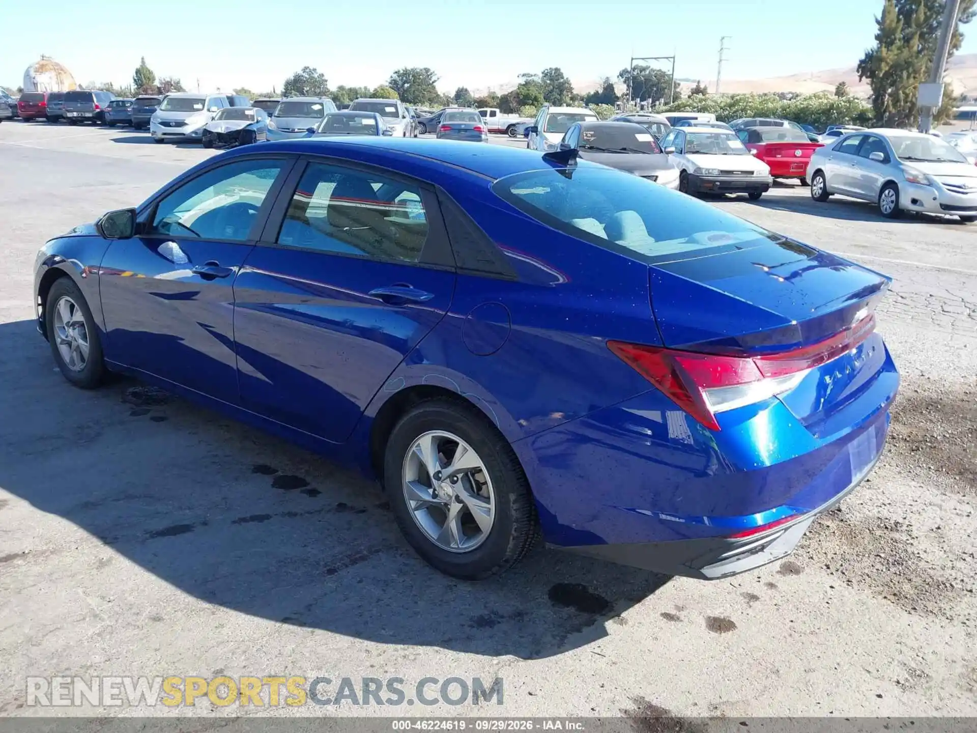 3 Photograph of a damaged car 5NPLL4AG2MH045988 HYUNDAI ELANTRA 2021
