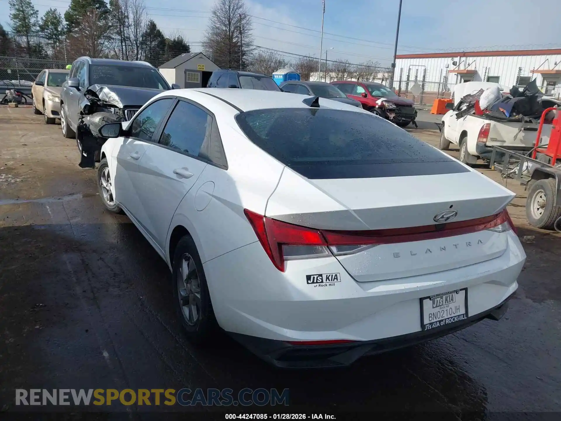 3 Photograph of a damaged car 5NPLL4AG3MH038189 HYUNDAI ELANTRA 2021
