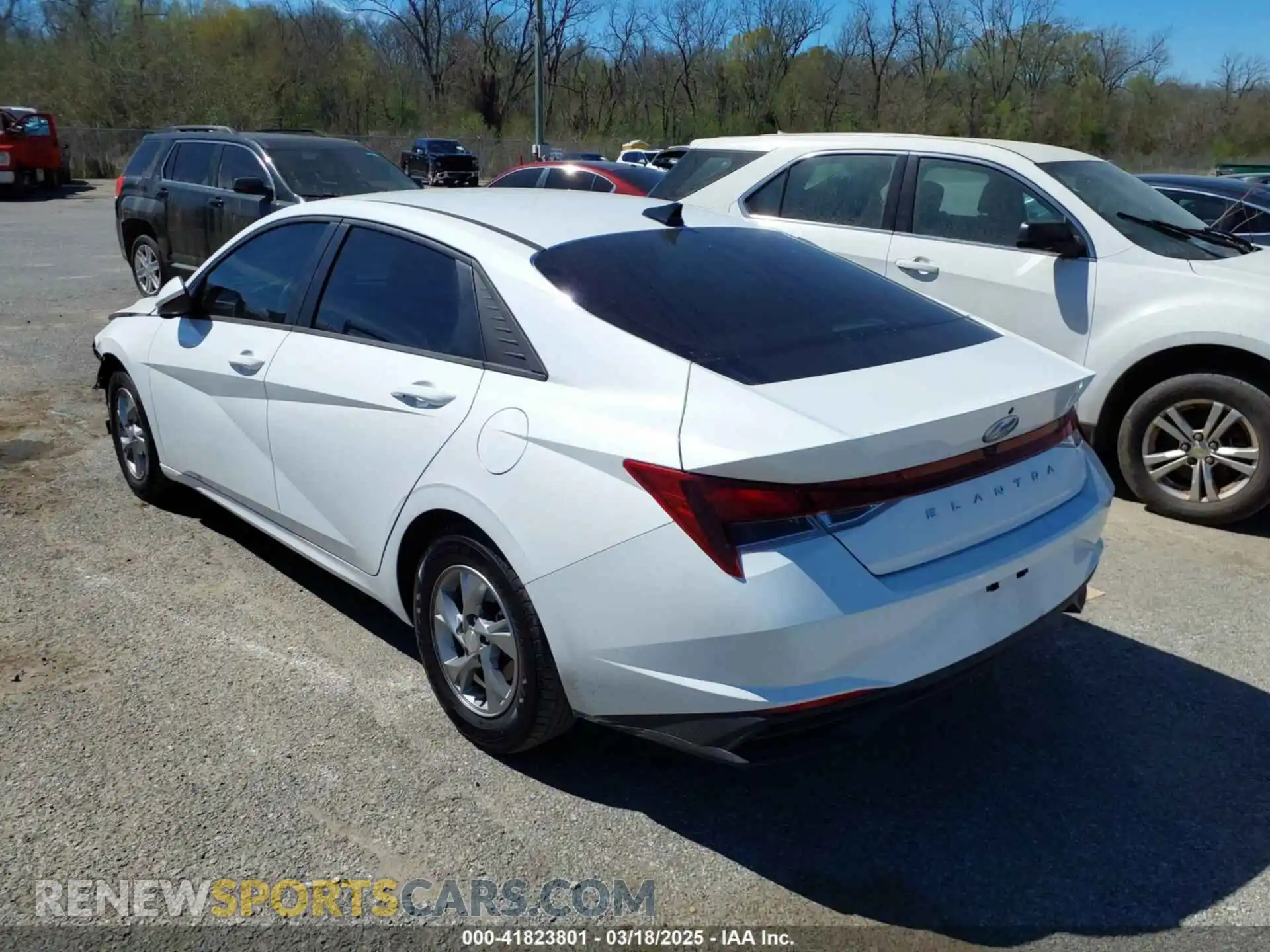 3 Photograph of a damaged car 5NPLL4AG3MH049970 HYUNDAI ELANTRA 2021
