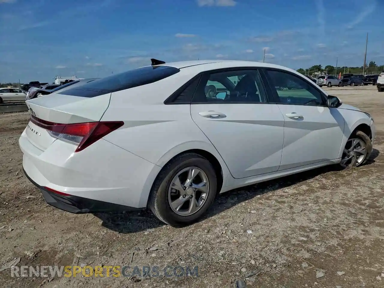 3 Photograph of a damaged car 5NPLL4AG4MH015276 HYUNDAI ELANTRA 2021
