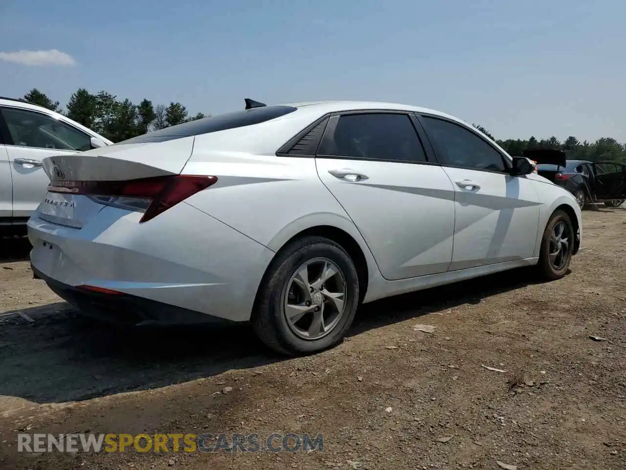 3 Photograph of a damaged car 5NPLL4AG4MH020400 HYUNDAI ELANTRA 2021