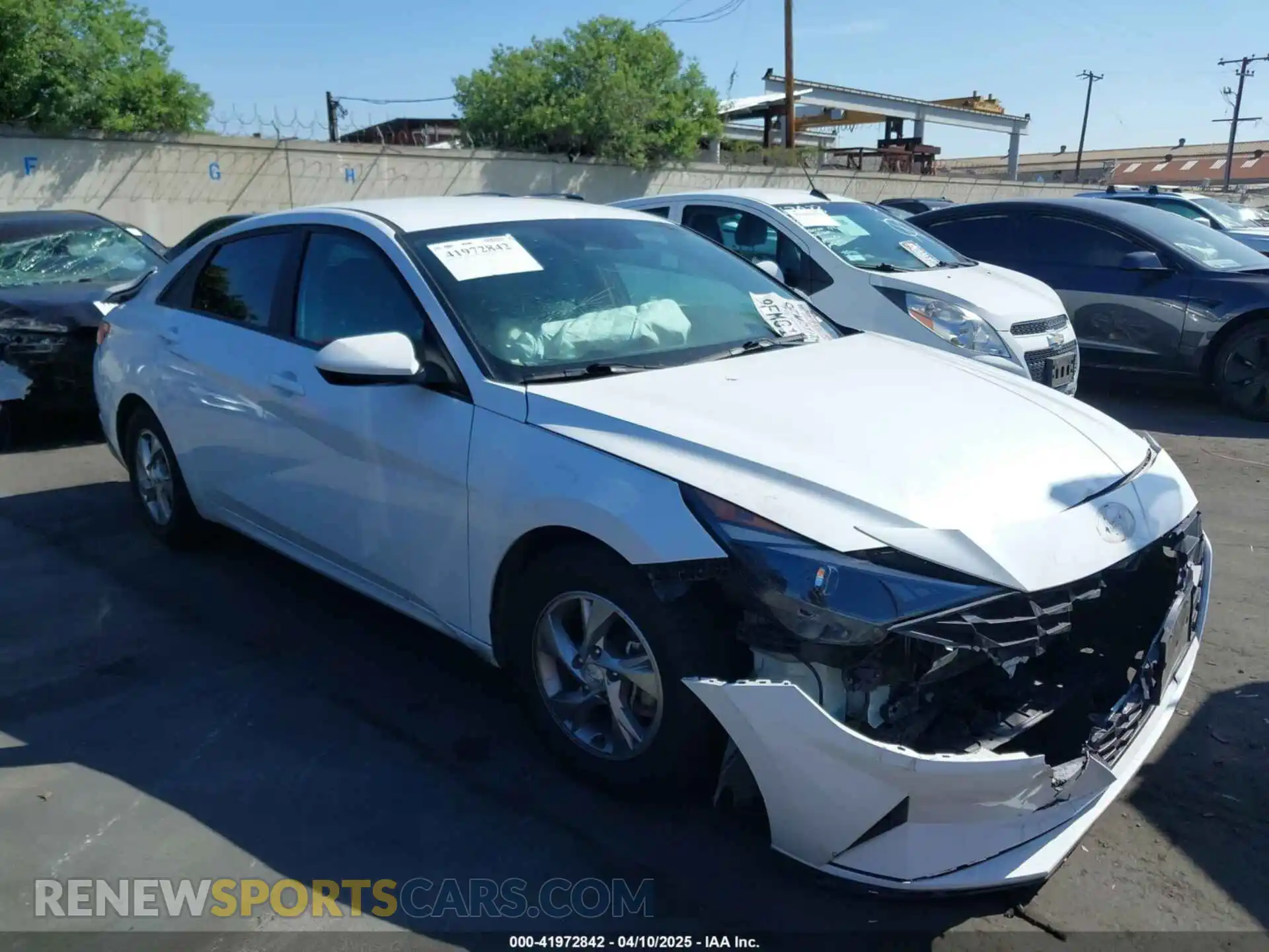 1 Photograph of a damaged car 5NPLL4AG4MH039397 HYUNDAI ELANTRA 2021