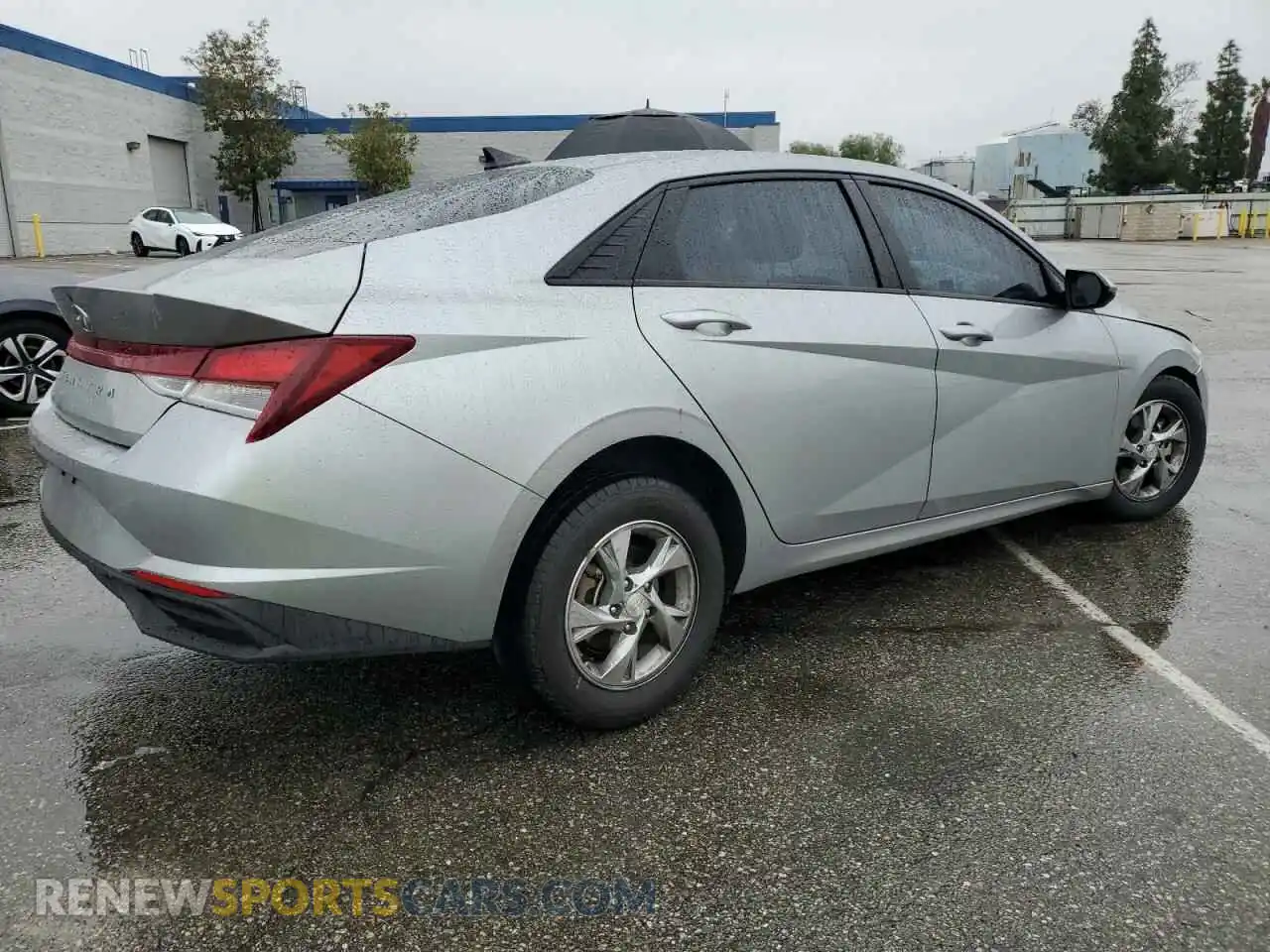 3 Photograph of a damaged car 5NPLL4AG6MH028711 HYUNDAI ELANTRA 2021