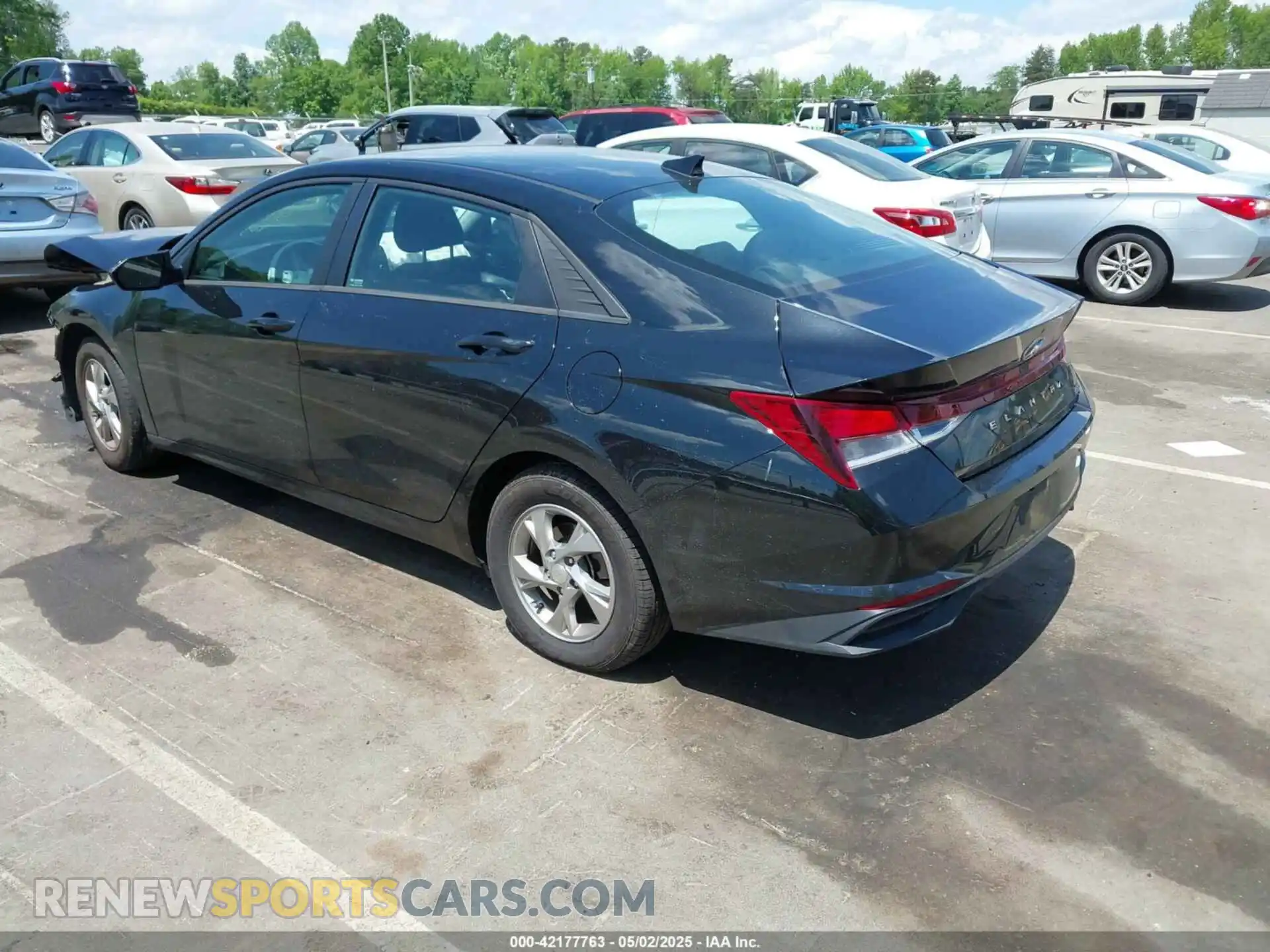 3 Photograph of a damaged car 5NPLL4AG6MH037277 HYUNDAI ELANTRA 2021