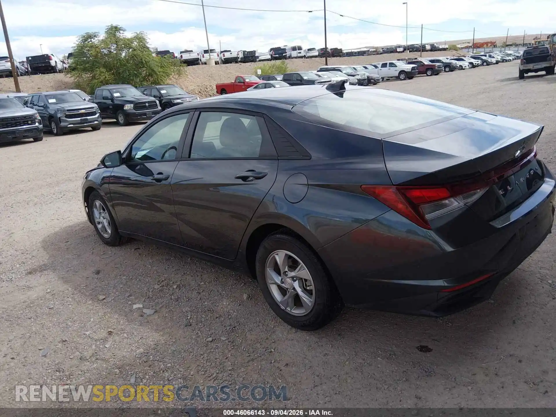 3 Photograph of a damaged car 5NPLL4AG7MH050992 HYUNDAI ELANTRA 2021