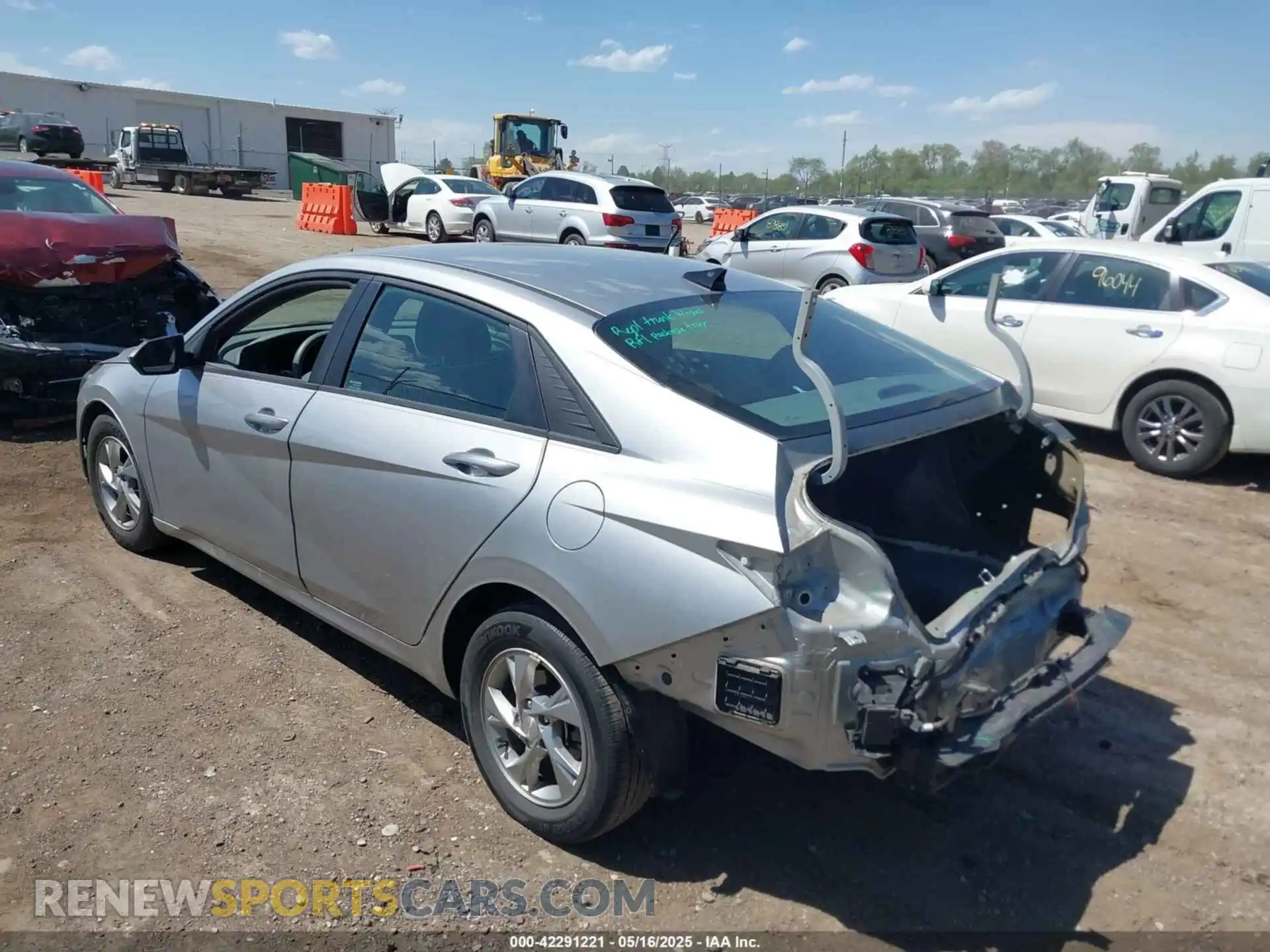 3 Photograph of a damaged car 5NPLL4AG8MH015541 HYUNDAI ELANTRA 2021