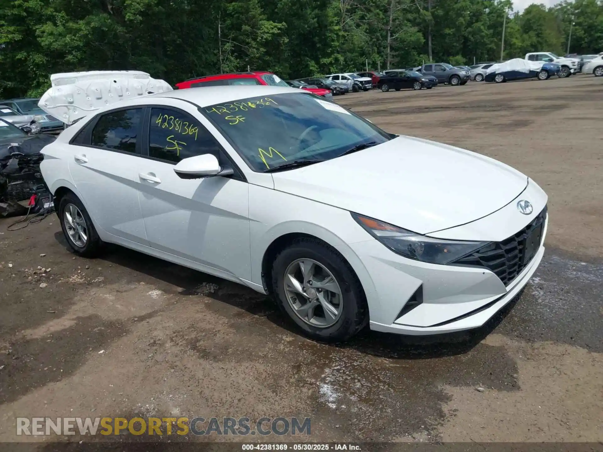 1 Photograph of a damaged car 5NPLL4AG8MH016527 HYUNDAI ELANTRA 2021