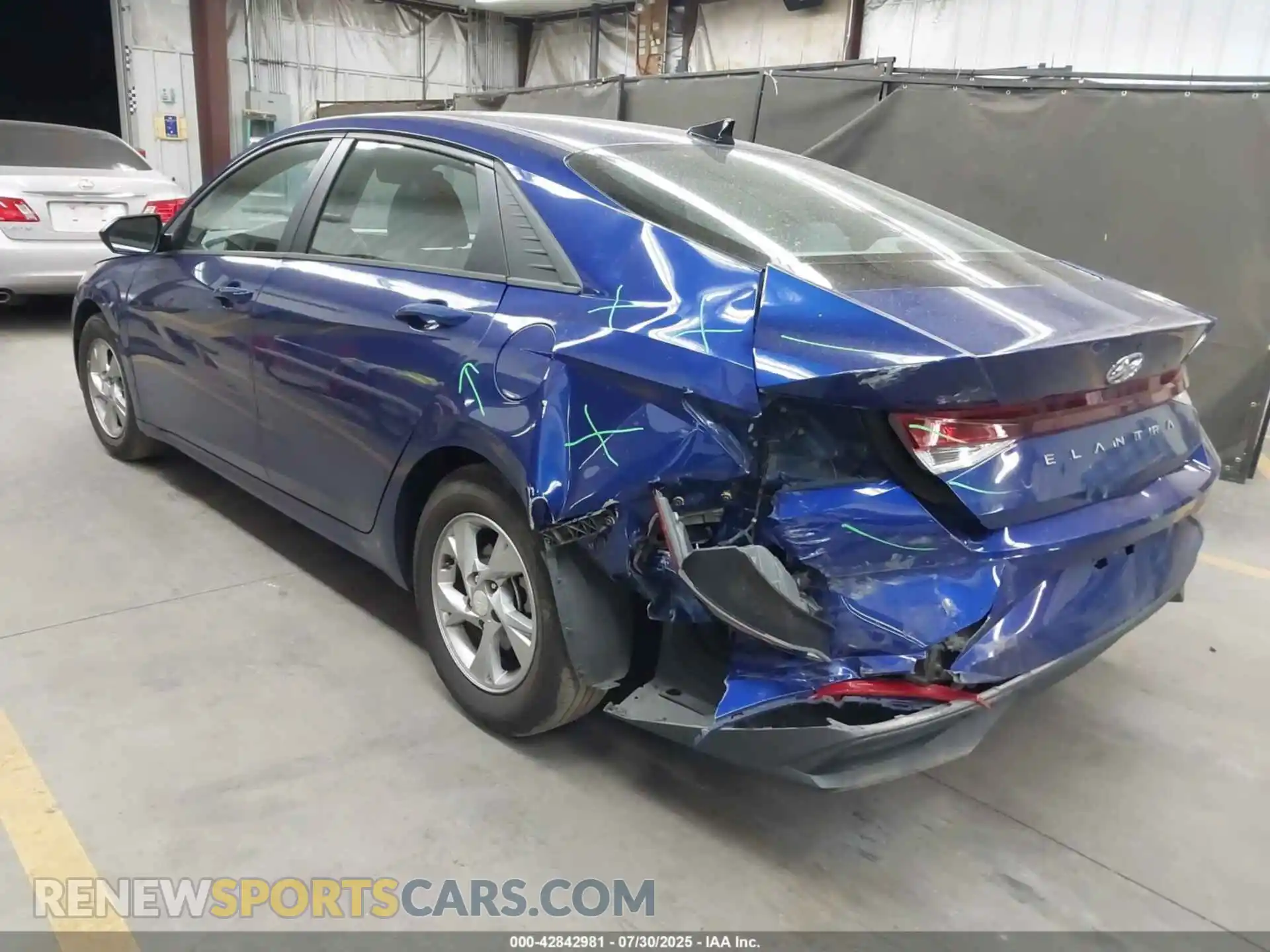 3 Photograph of a damaged car 5NPLL4AG8MH035501 HYUNDAI ELANTRA 2021