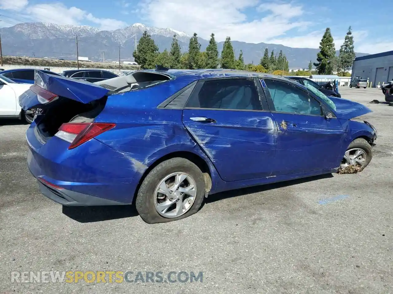 3 Photograph of a damaged car 5NPLL4AG8MH039967 HYUNDAI ELANTRA 2021