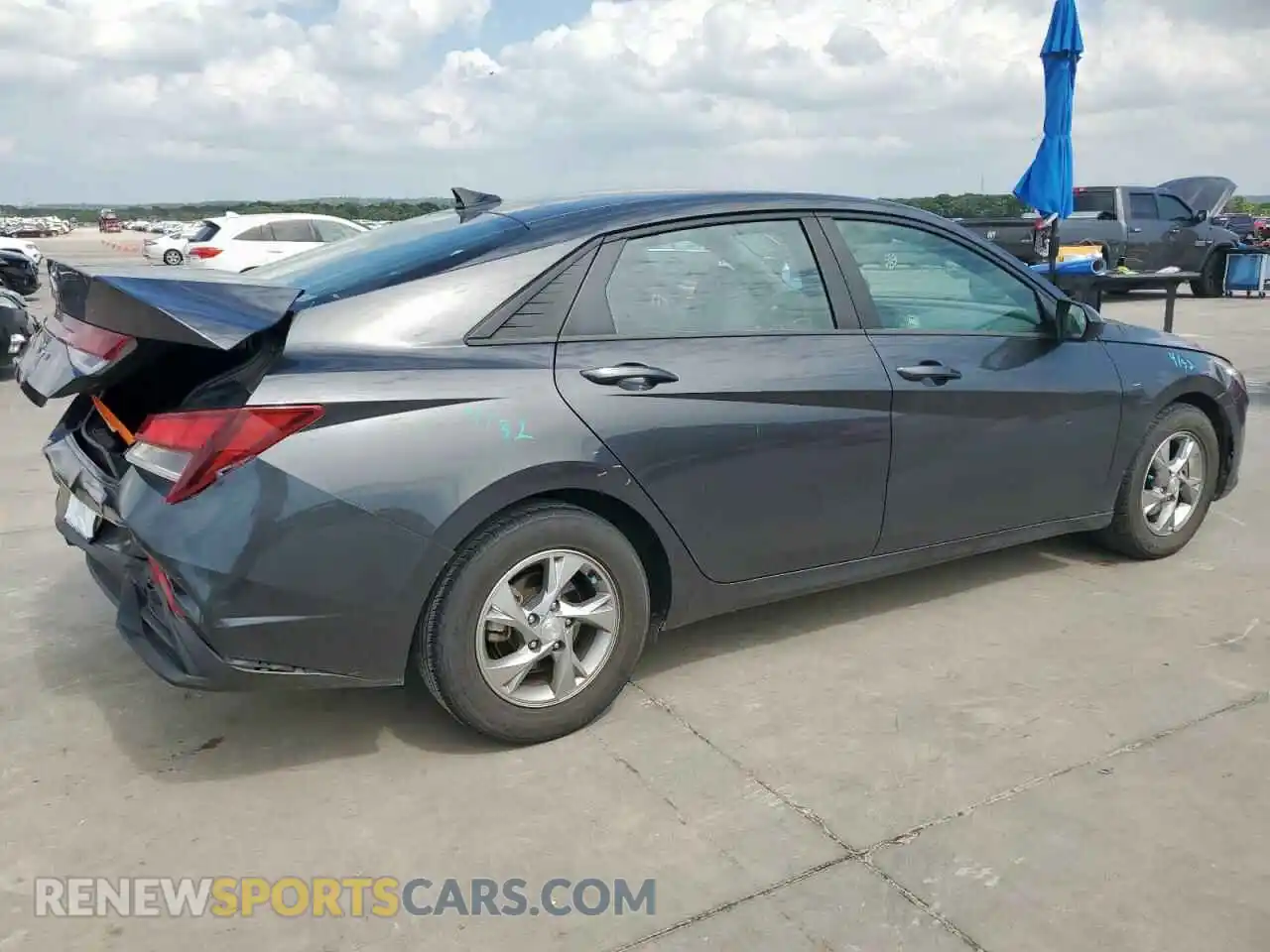 3 Photograph of a damaged car 5NPLL4AG8MH047616 HYUNDAI ELANTRA 2021