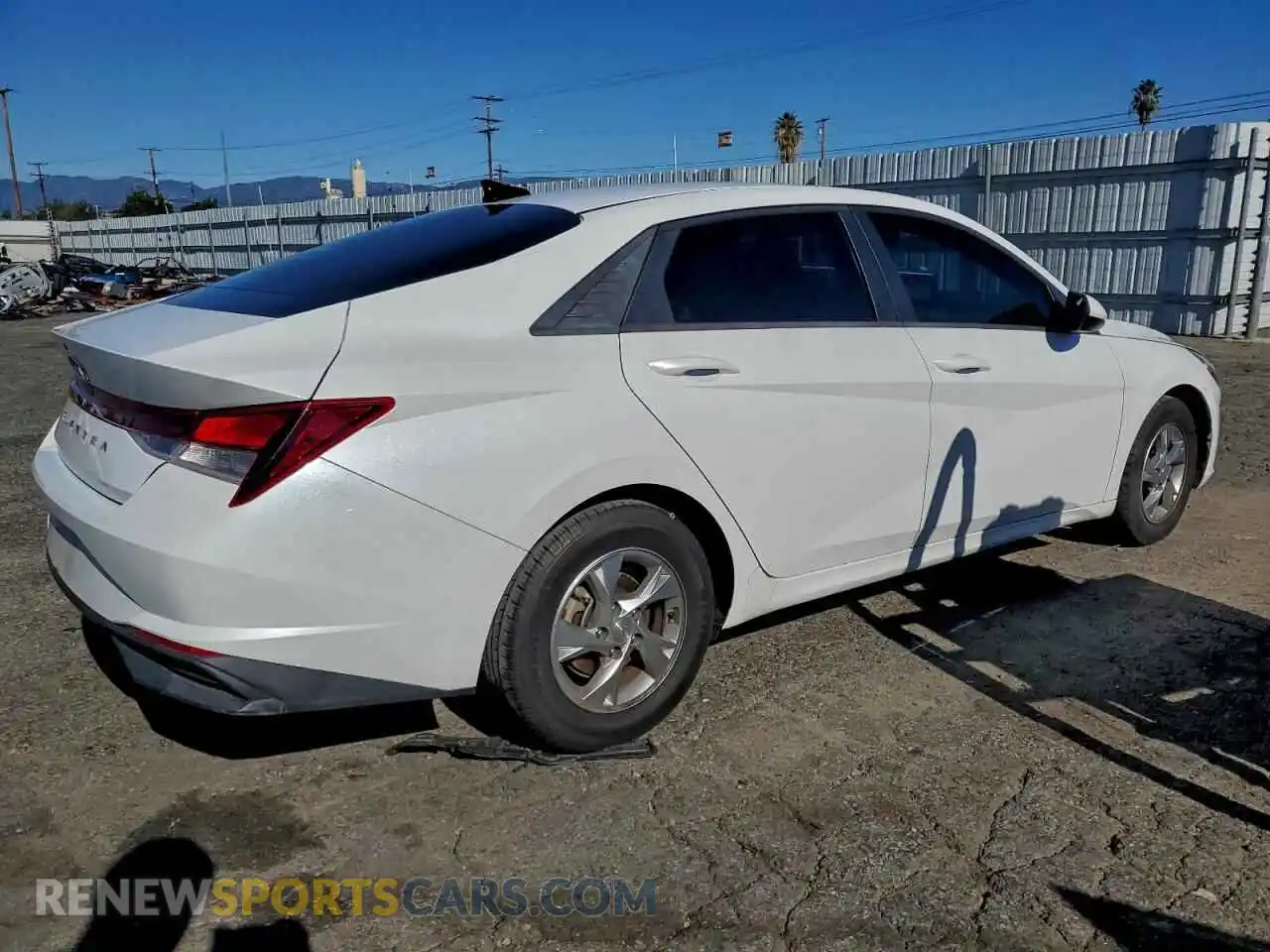 3 Photograph of a damaged car 5NPLL4AGXMH036603 HYUNDAI ELANTRA 2021