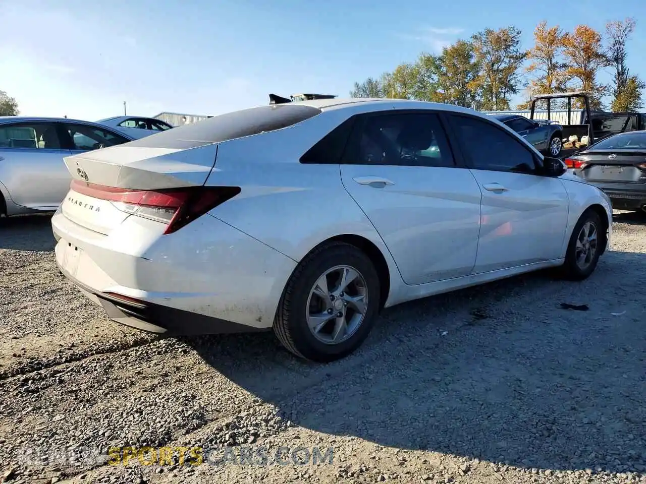 3 Photograph of a damaged car 5NPLL4AGXMH037878 HYUNDAI ELANTRA 2021