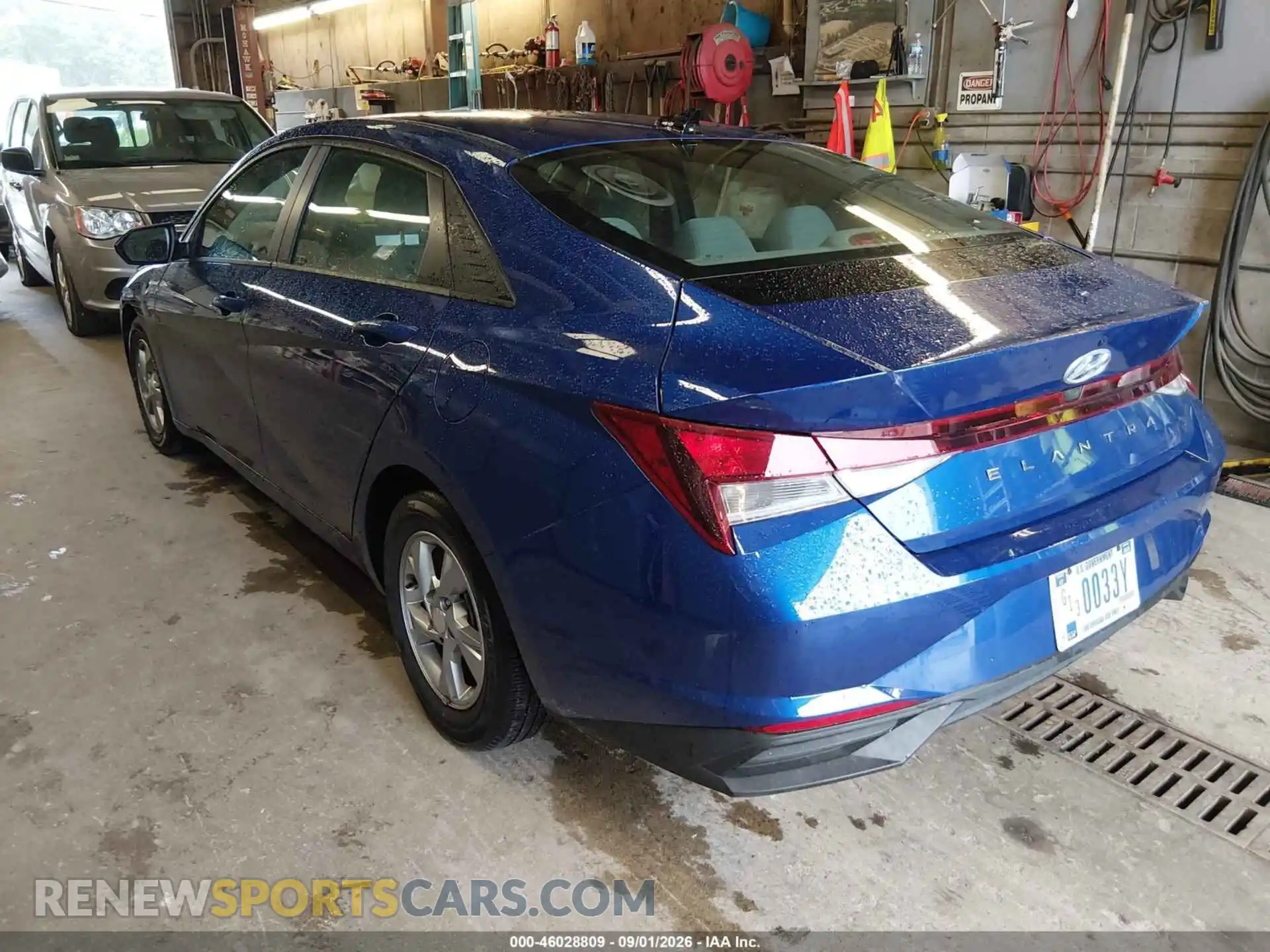 3 Photograph of a damaged car 5NPLL4AGXMH046354 HYUNDAI ELANTRA 2021