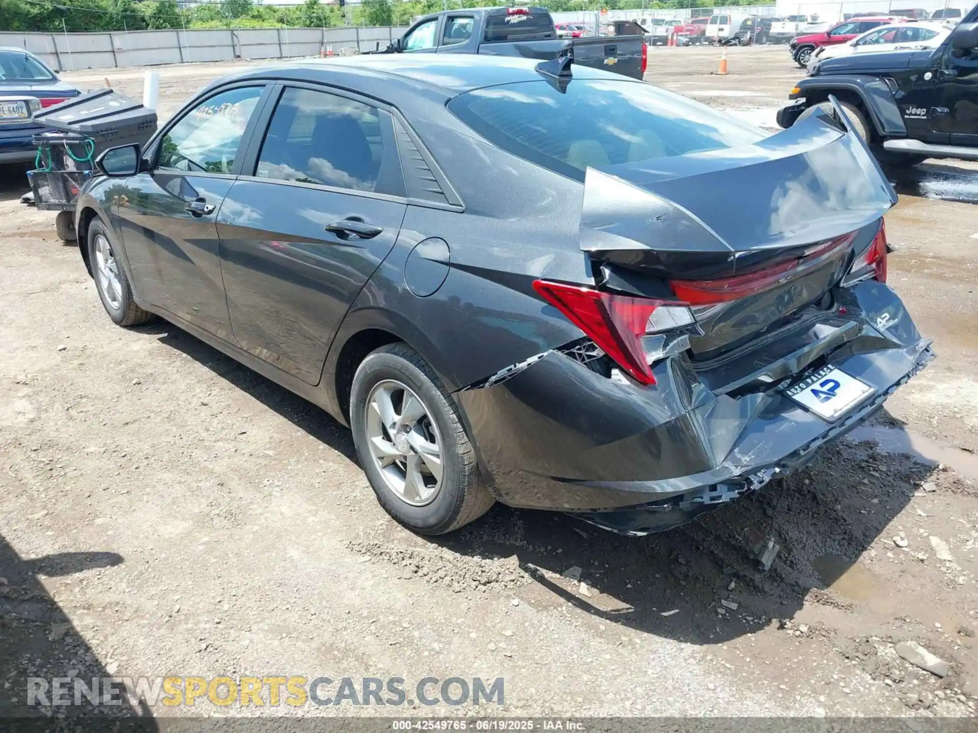 3 Photograph of a damaged car 5NPLL4AGXMH050534 HYUNDAI ELANTRA 2021