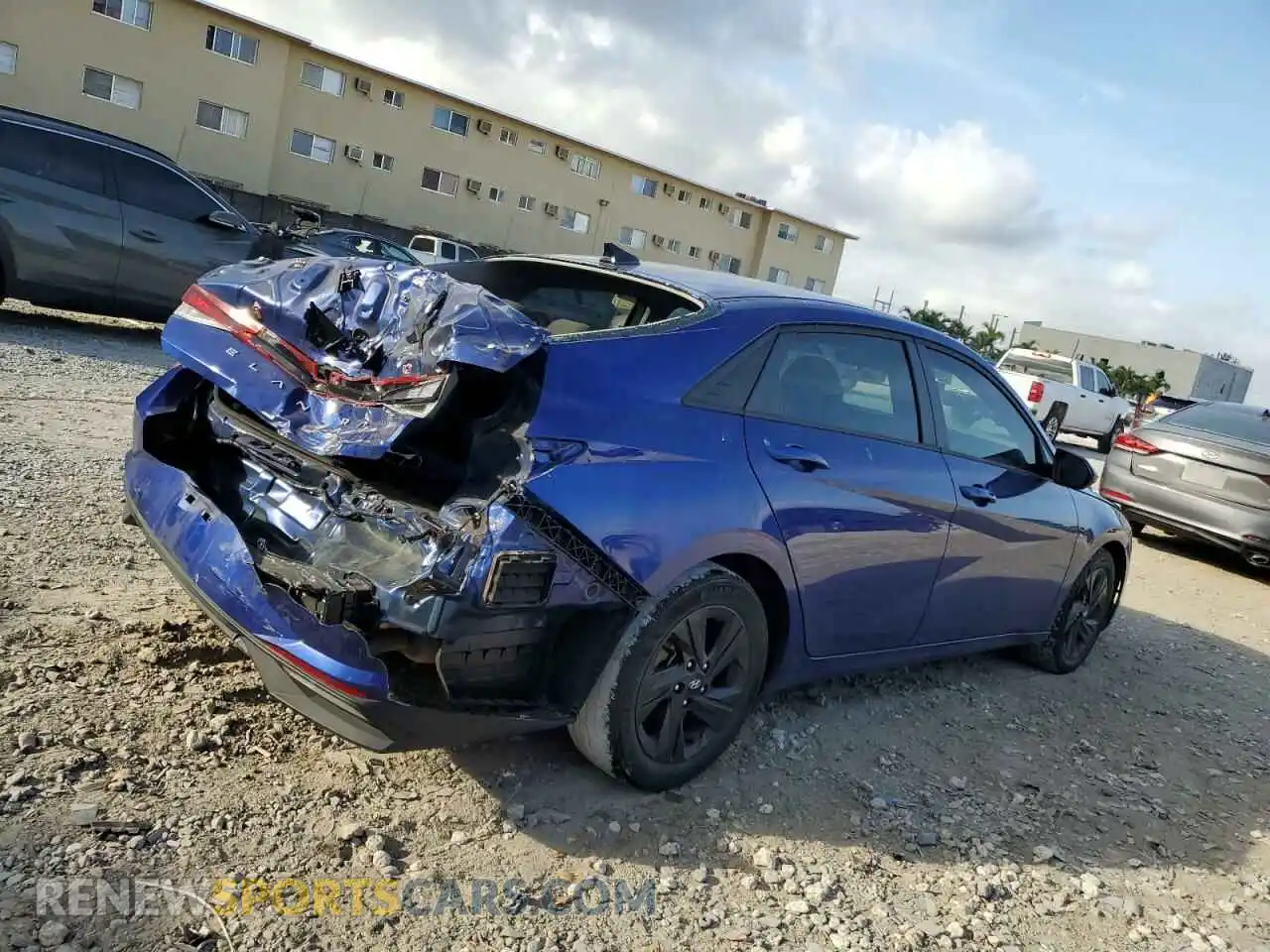 3 Photograph of a damaged car 5NPLM4AG0MH004532 HYUNDAI ELANTRA 2021