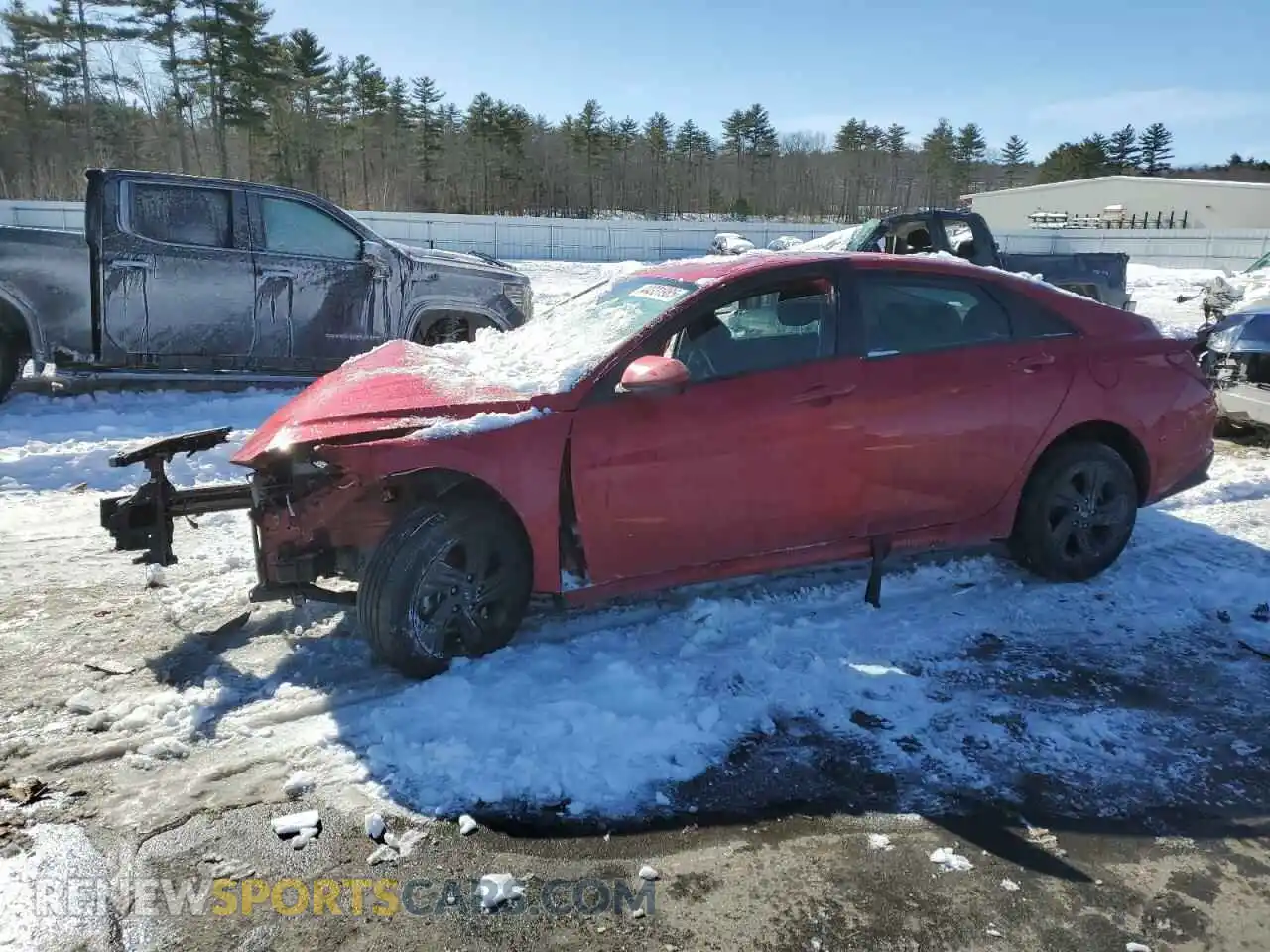1 Photograph of a damaged car 5NPLM4AG0MH019466 HYUNDAI ELANTRA 2021