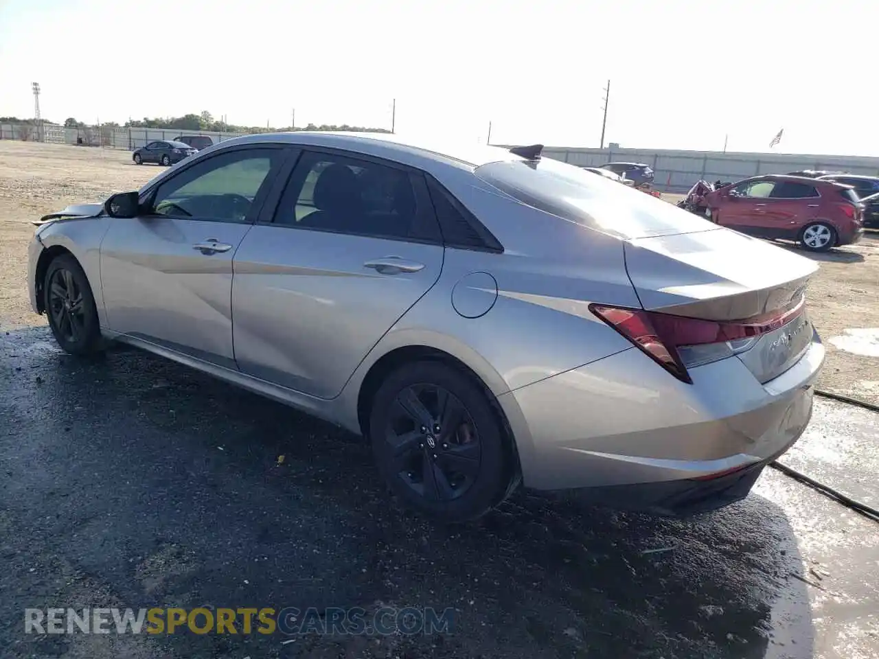 2 fotografías del automóvil dañado 5NPLM4AG0MH026966 HYUNDAI ELANTRA 2021