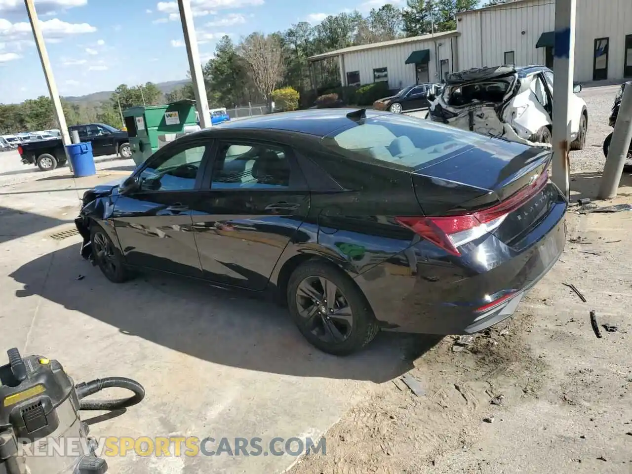 2 Photograph of a damaged car 5NPLM4AG0MH036025 HYUNDAI ELANTRA 2021