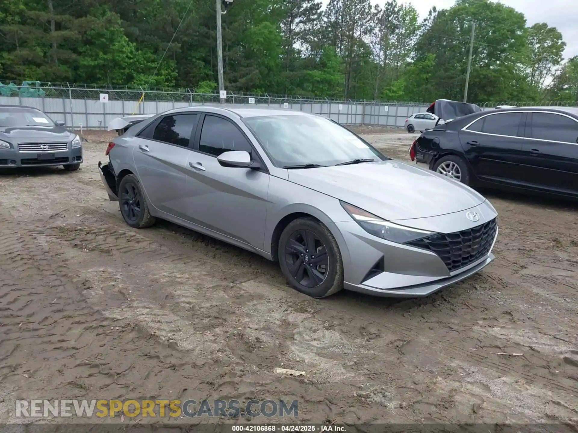 1 Photograph of a damaged car 5NPLM4AG1MH008475 HYUNDAI ELANTRA 2021