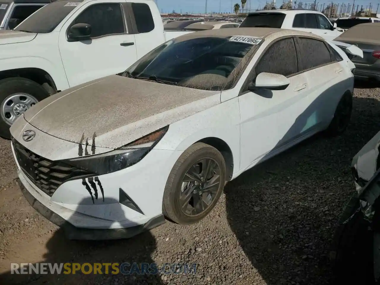 1 Photograph of a damaged car 5NPLM4AG1MH022604 HYUNDAI ELANTRA 2021