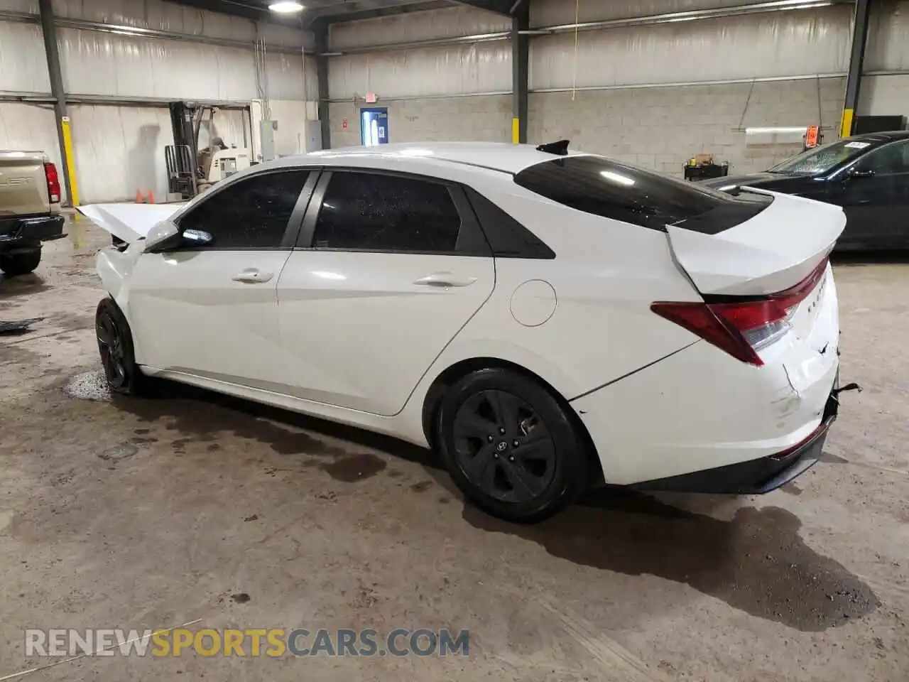 2 Photograph of a damaged car 5NPLM4AG1MH046398 HYUNDAI ELANTRA 2021