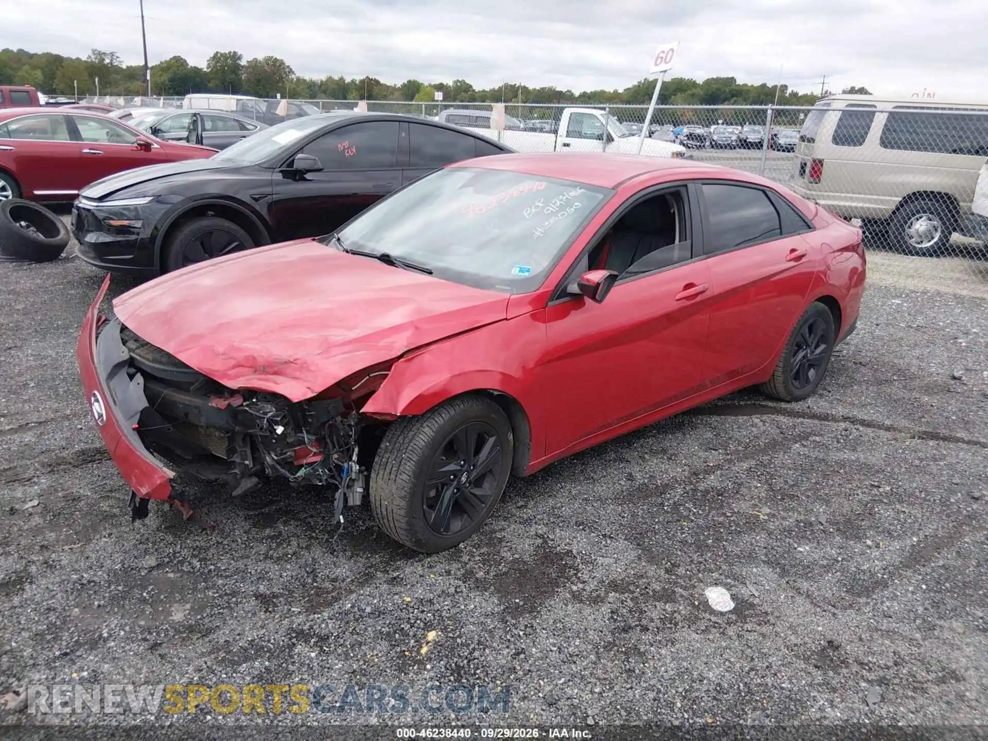 2 fotografías del automóvil dañado 5NPLM4AG2MH002023 HYUNDAI ELANTRA 2021