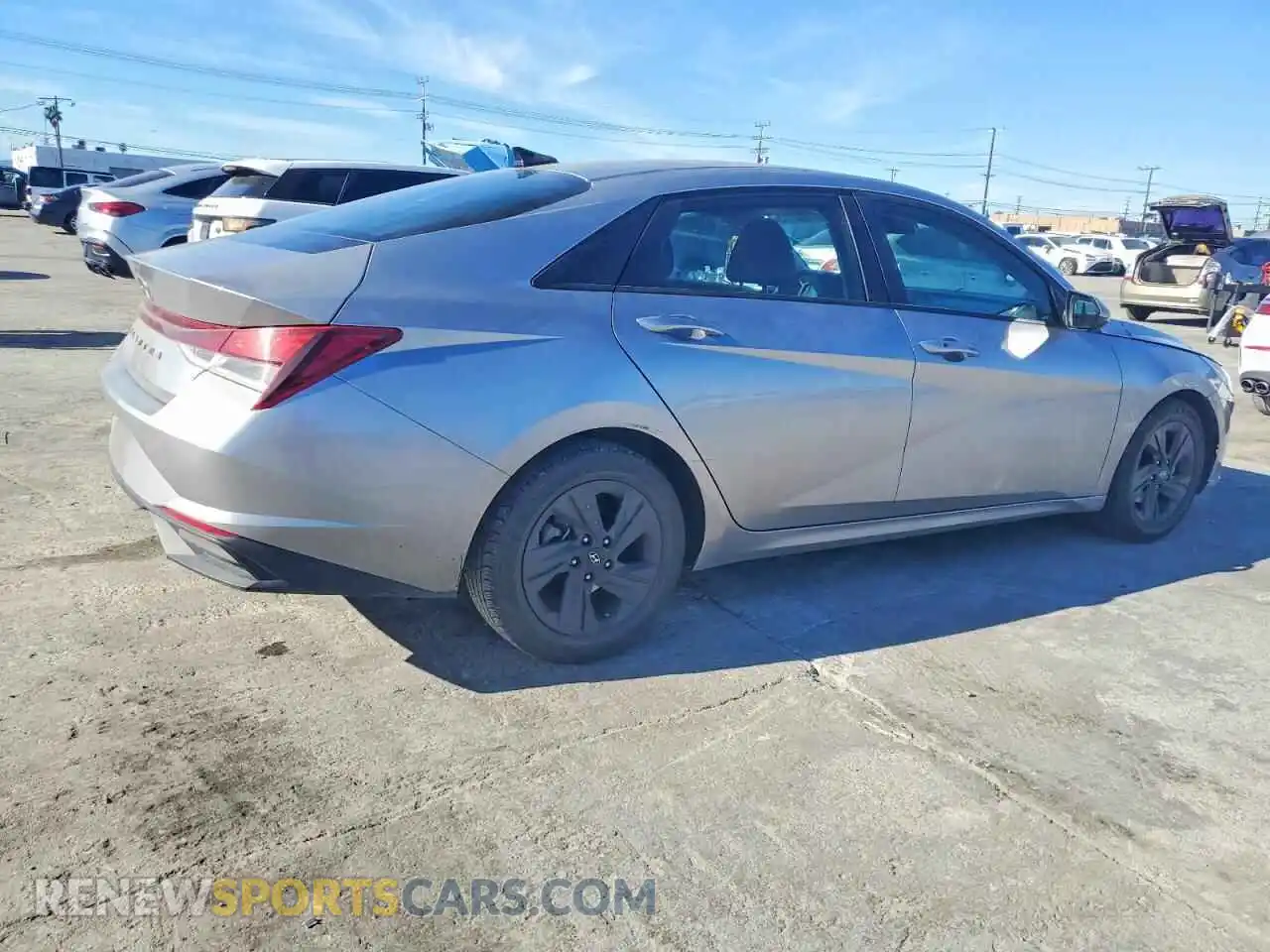 3 Photograph of a damaged car 5NPLM4AG2MH009716 HYUNDAI ELANTRA 2021