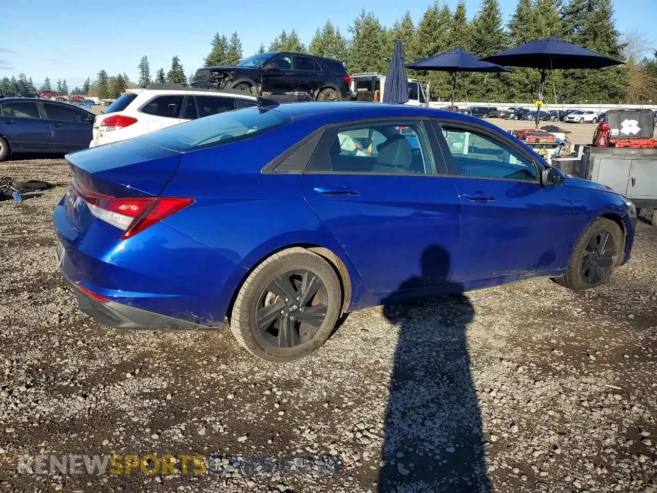 3 Photograph of a damaged car 5NPLM4AG2MH024538 HYUNDAI ELANTRA 2021