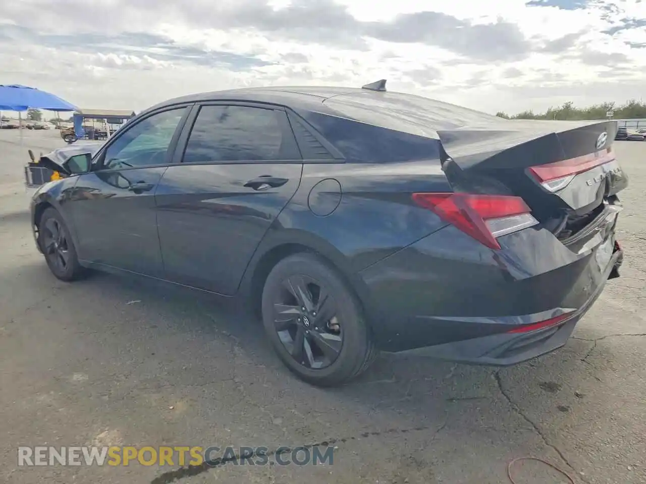 2 fotografías del automóvil dañado 5NPLM4AG2MH035619 HYUNDAI ELANTRA 2021