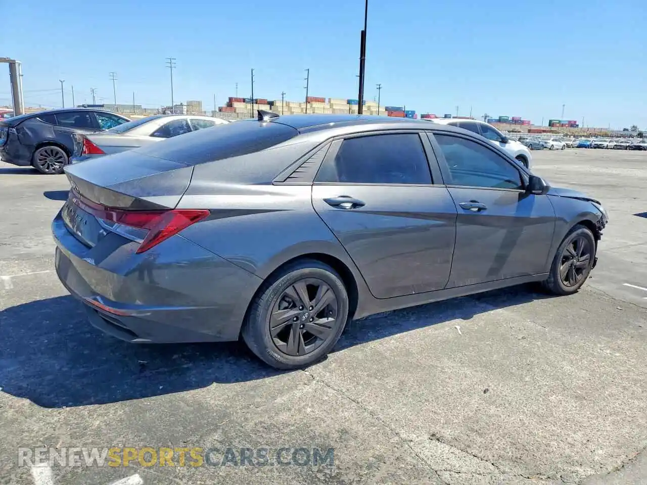 3 Photograph of a damaged car 5NPLM4AG2MH047043 HYUNDAI ELANTRA 2021