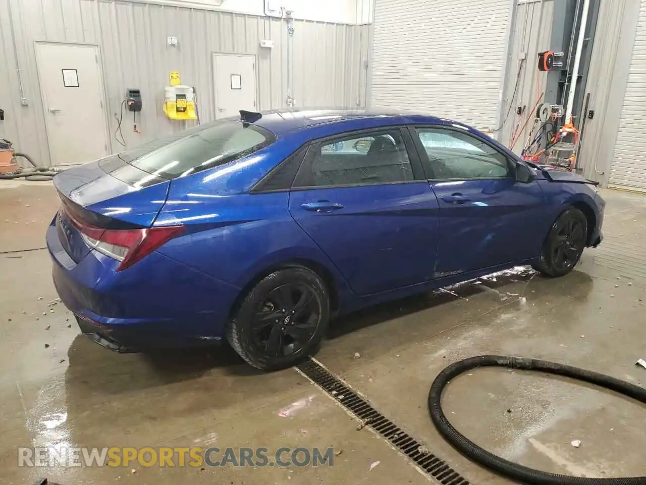 3 Фотография поврежденного автомобиля 5NPLM4AG2MH047057 HYUNDAI ELANTRA 2021